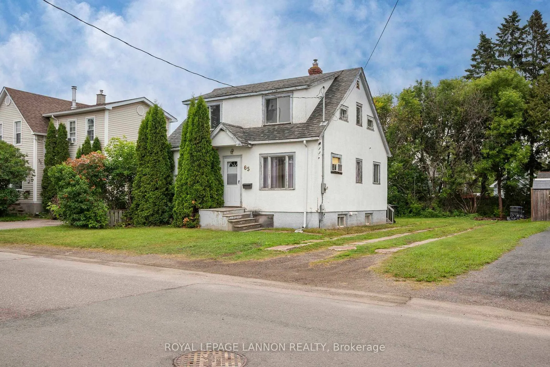 Photo 3 of 65 Kenogami Ave. N. N, Thunder Bay, College Heights — HOMEH