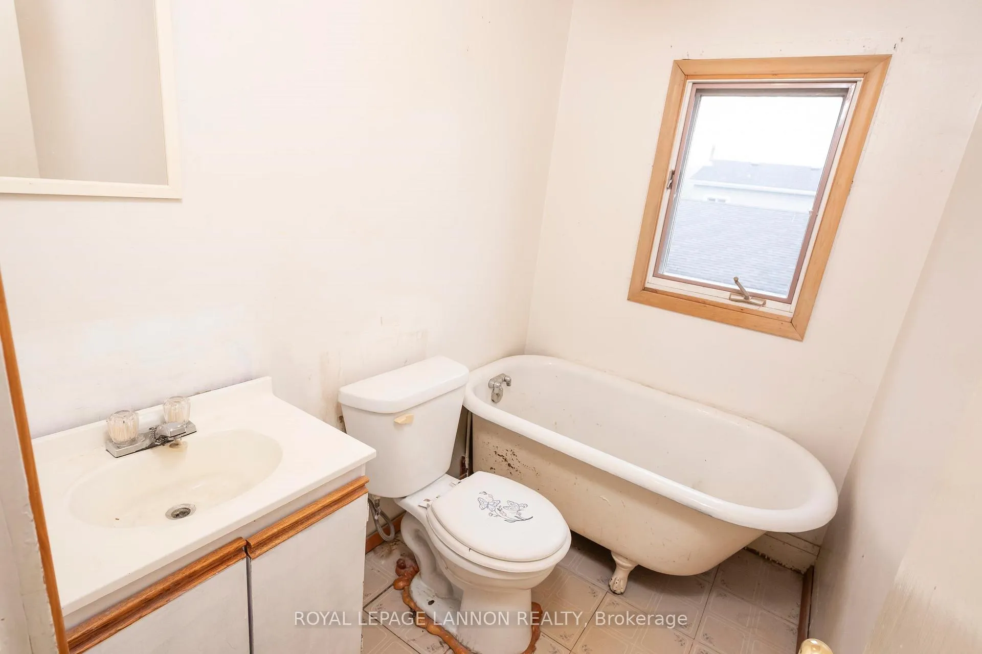 Photo 31 of 65 Kenogami Ave. N. N, Thunder Bay, College Heights — HOMEH