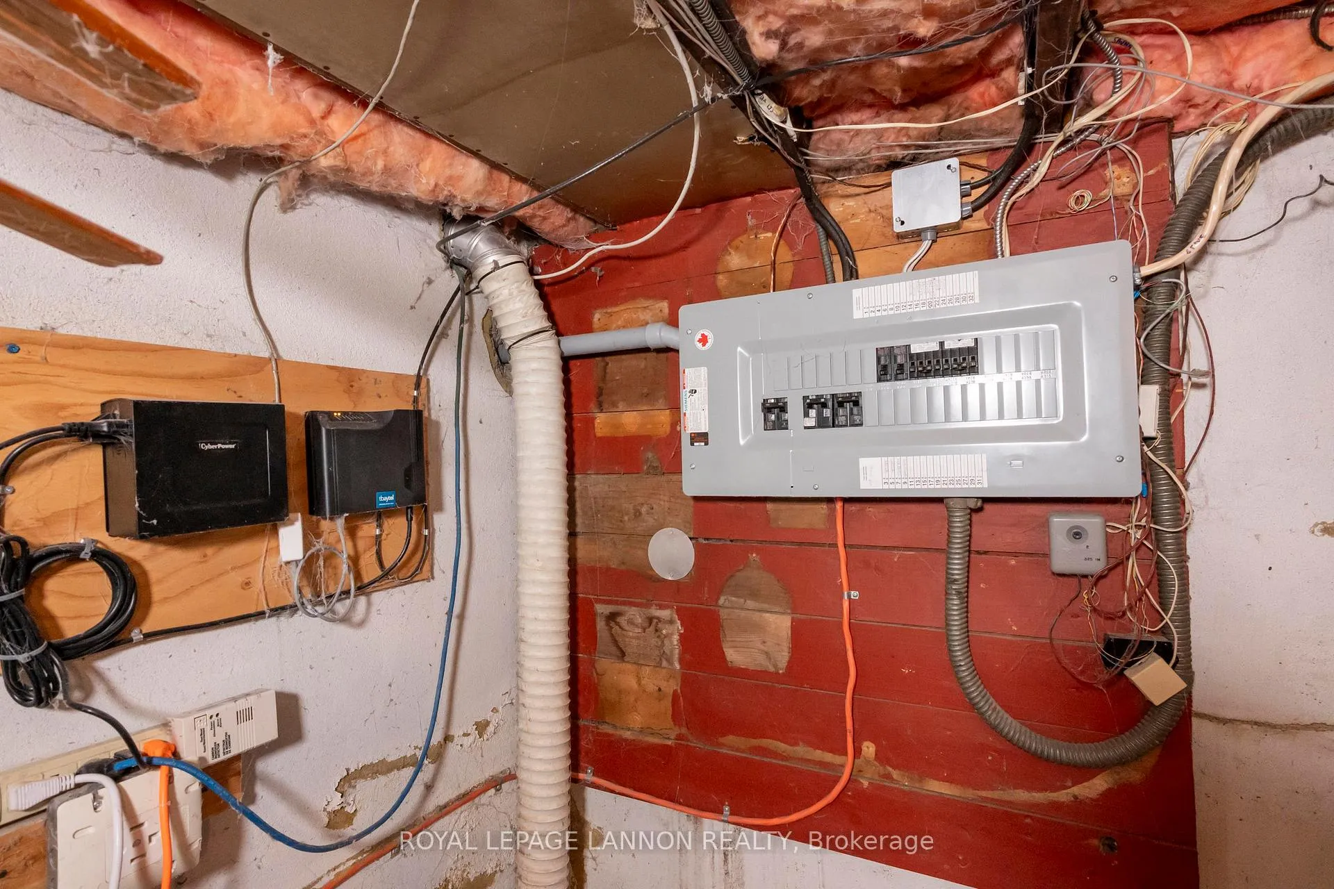 Photo 42 of 65 Kenogami Ave. N. N, Thunder Bay, College Heights — HOMEH
