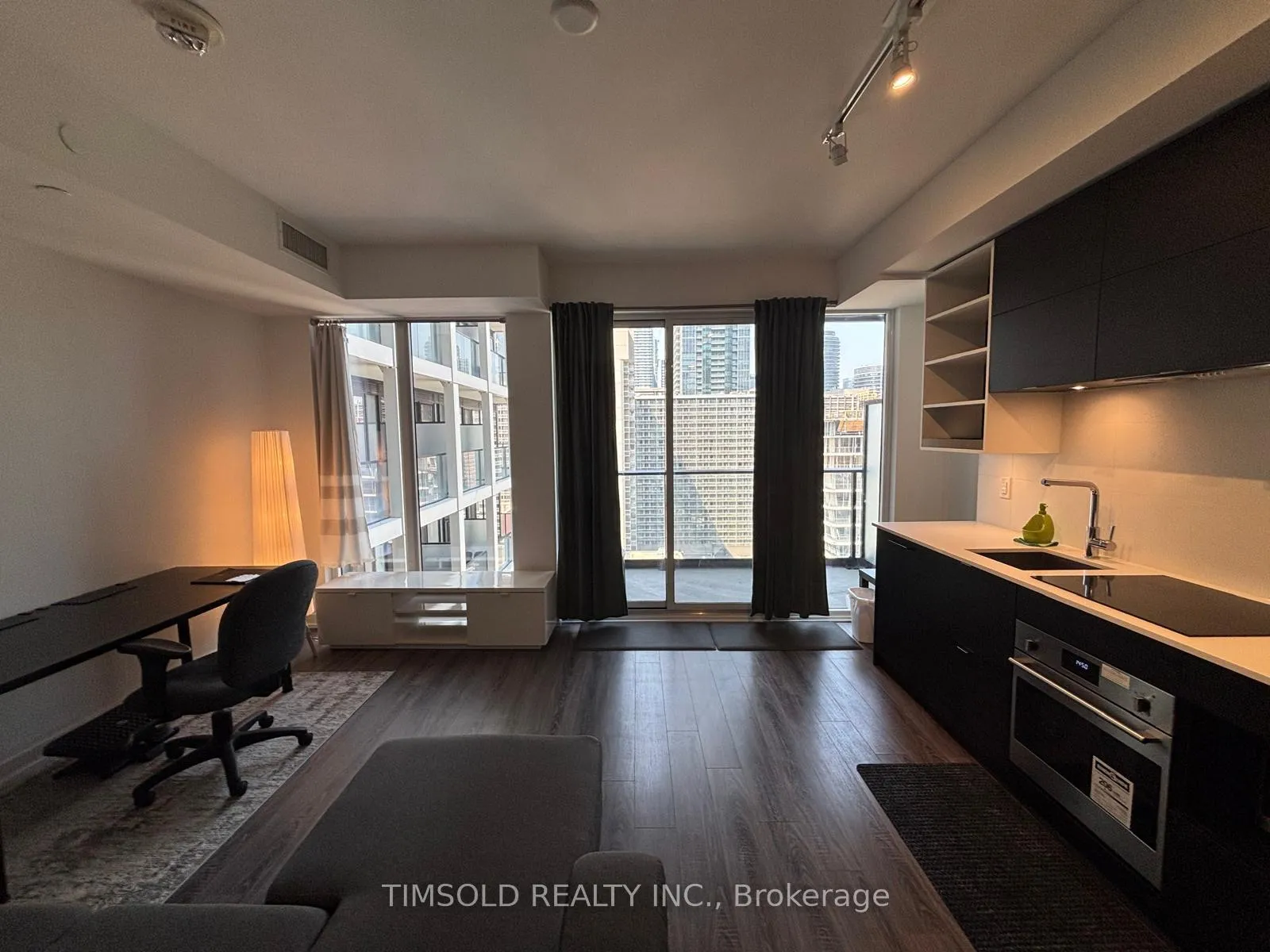 Photo 2 of Unit 1621, 20 Edward Street, Toronto, Bay Street Corridor — HOMEH
