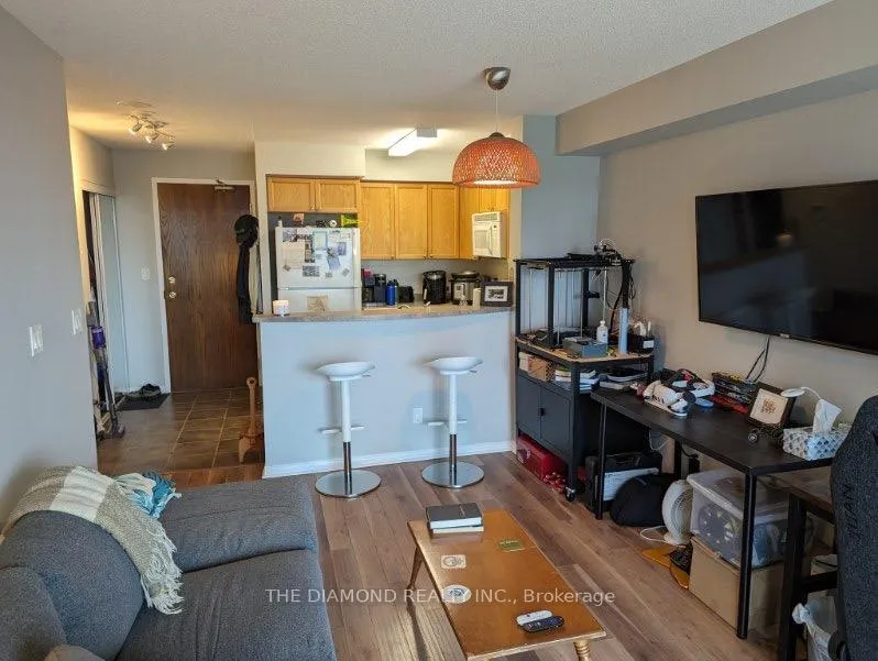 Photo 3 of Unit 610, 9 Michael Power Place, Etobicoke, Islington-City Centre West — HOMEH