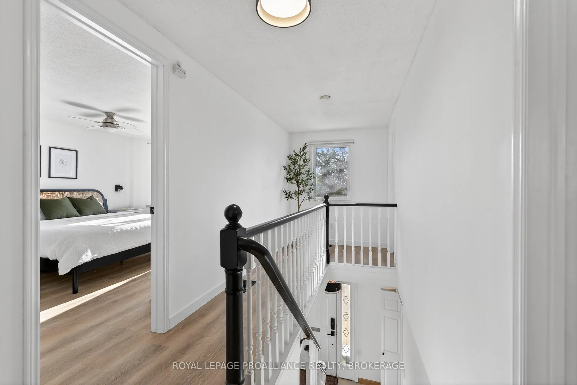 Photo 26 of 41 Chartwell Crescent, Kingston, Kingston East (Incl Barret Crt) — HOMEH