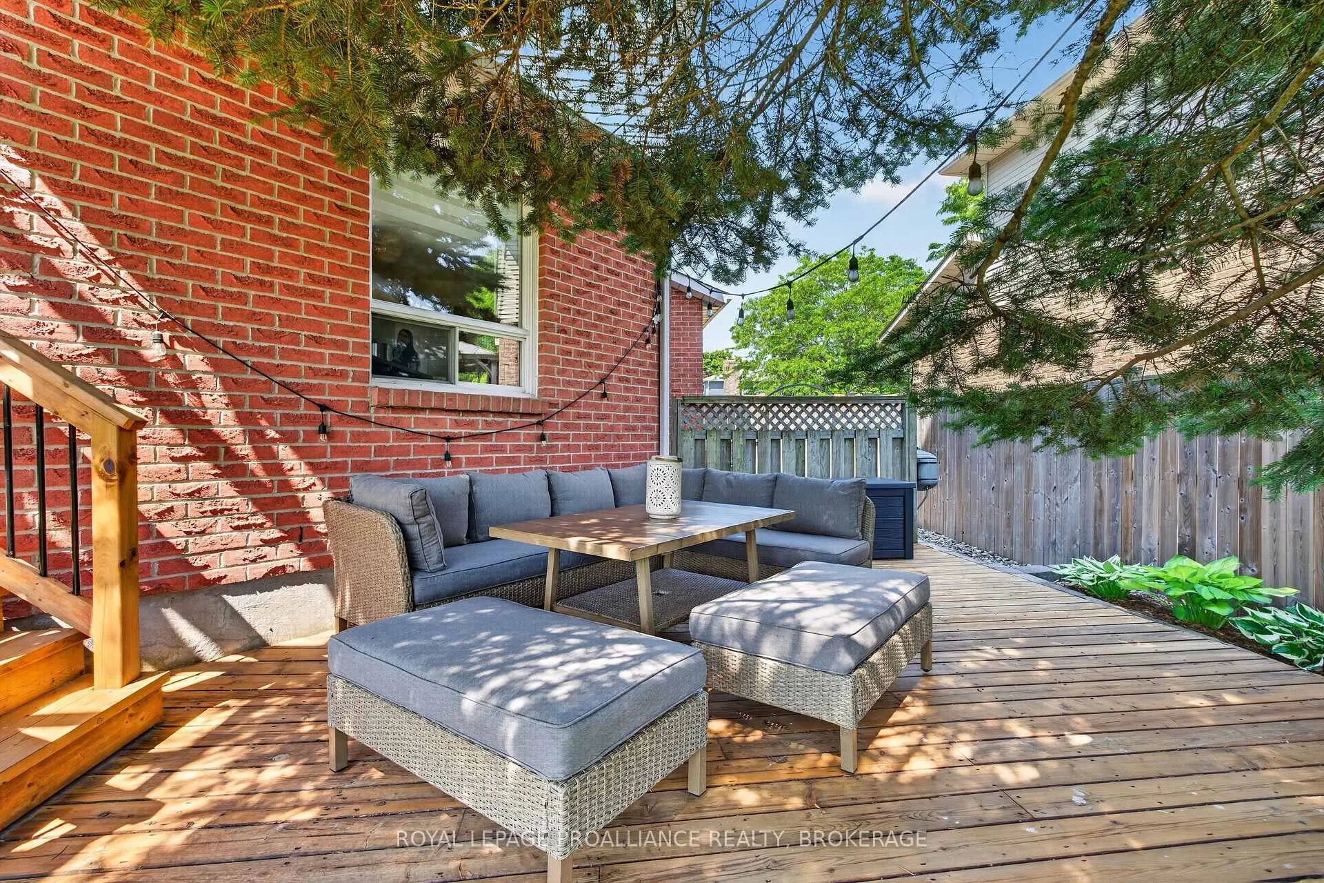 Photo 39 of 41 Chartwell Crescent, Kingston, Kingston East (Incl Barret Crt) — HOMEH