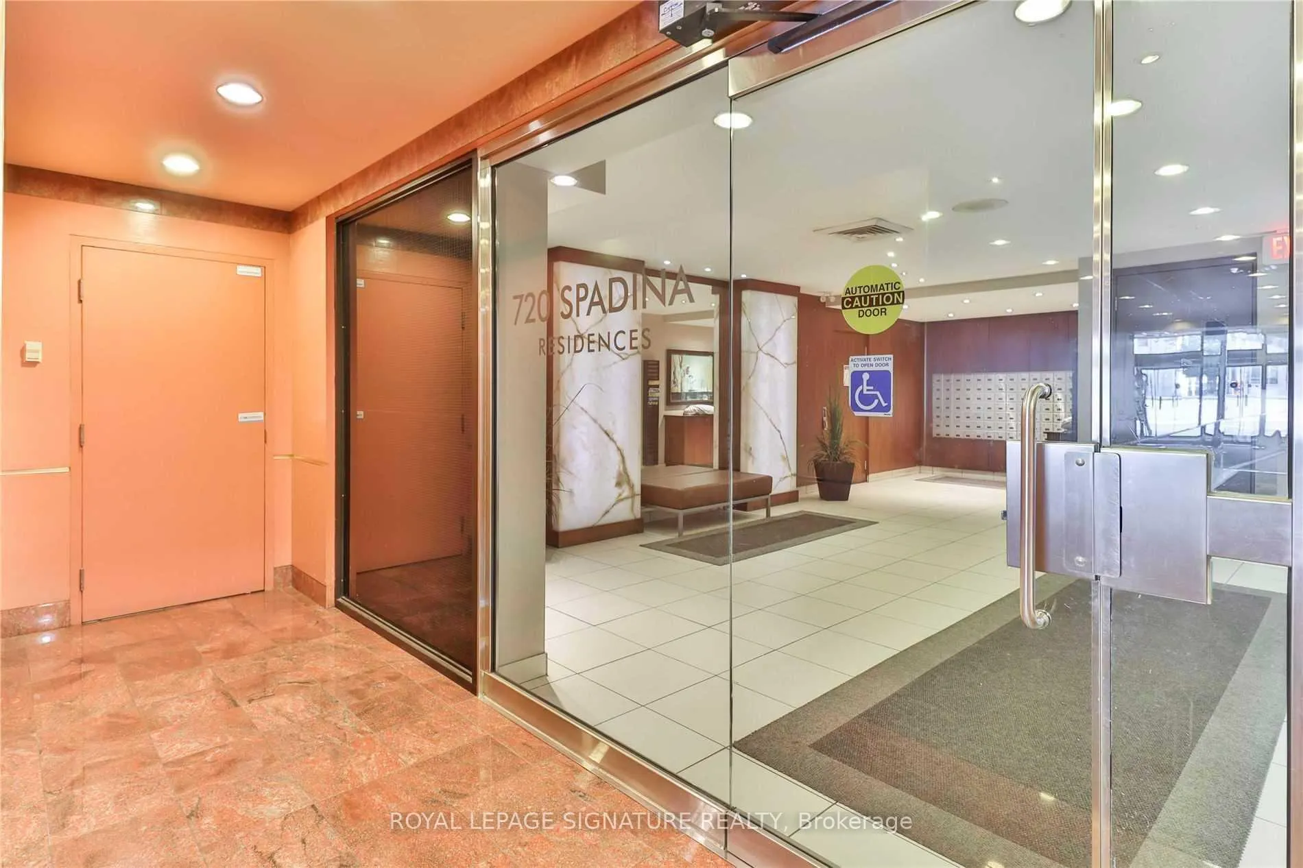 Photo 4 of Unit 1505, 720 Spadina Avenue, Toronto, University — HOMEH