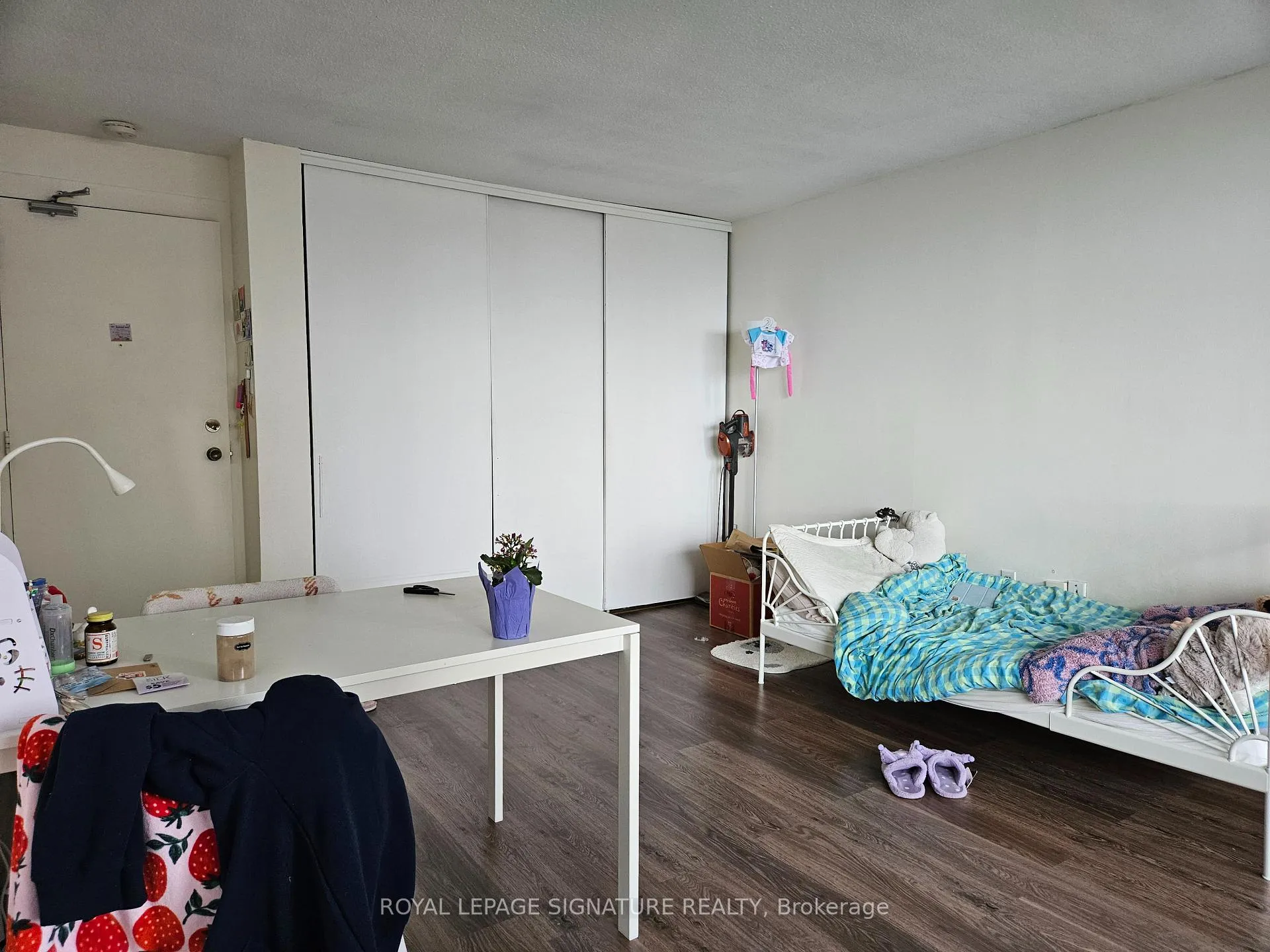 Photo 8 of Unit 1505, 720 Spadina Avenue, Toronto, University — HOMEH