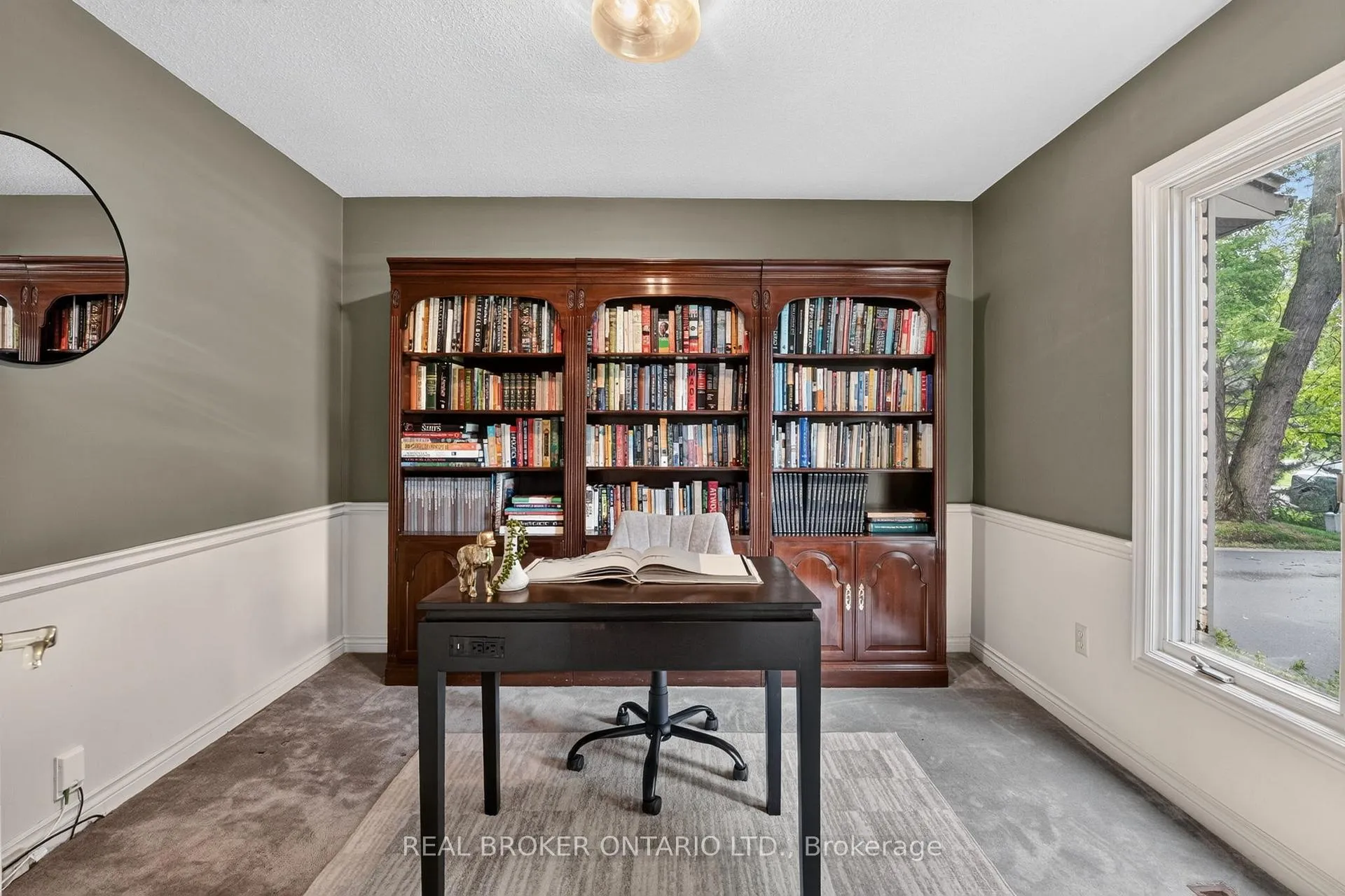 Photo 11 of 207 Longfield Crescent, Hamilton, Ancaster — HOMEH