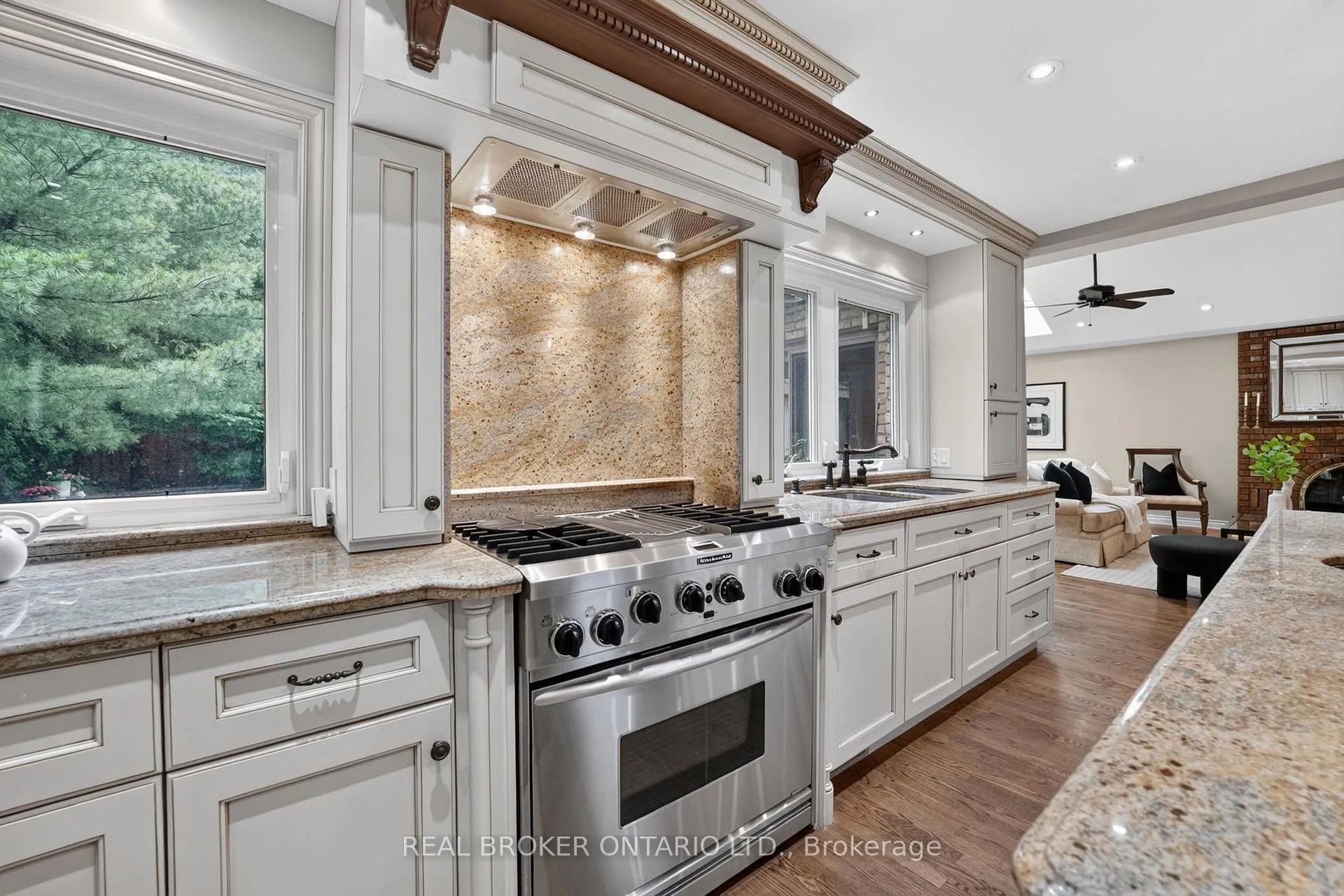 Photo 18 of 207 Longfield Crescent, Hamilton, Ancaster — HOMEH