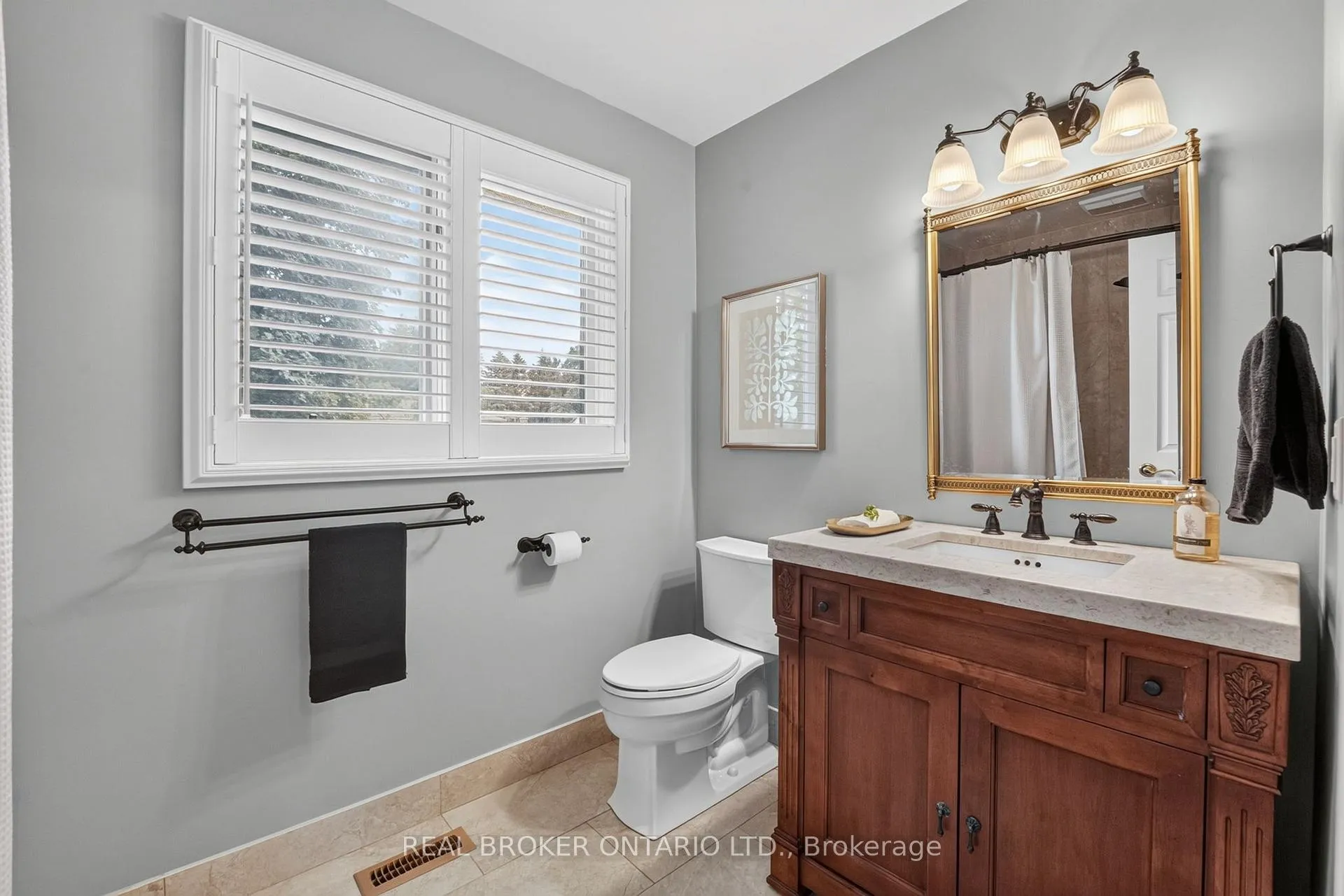 Photo 38 of 207 Longfield Crescent, Hamilton, Ancaster — HOMEH