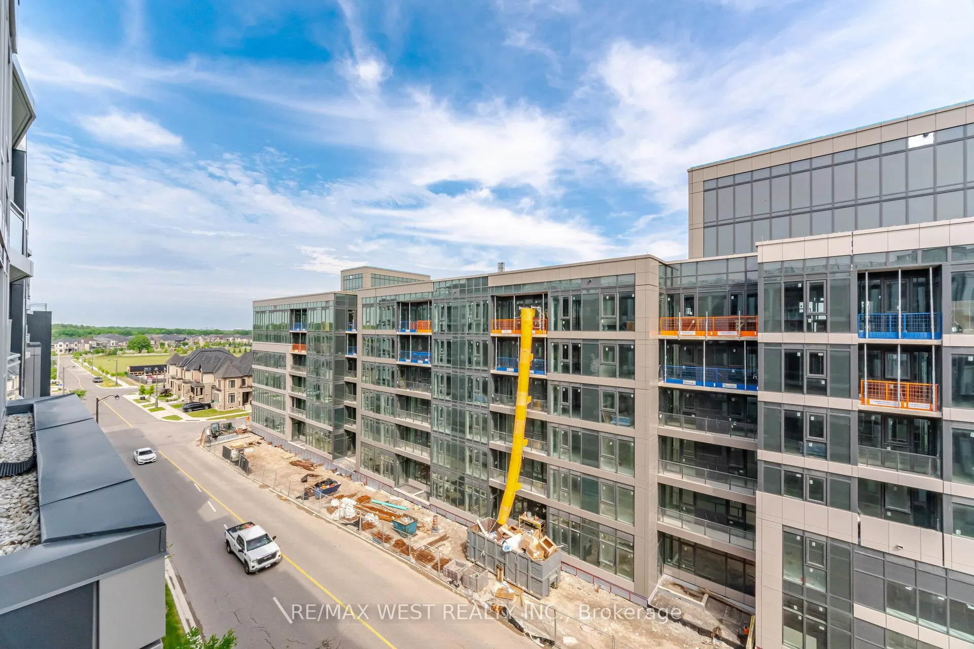 Photo 27 of Unit 521, 2501 Saw Whet Boulevard, Oakville, Glen Abbey — HOMEH
