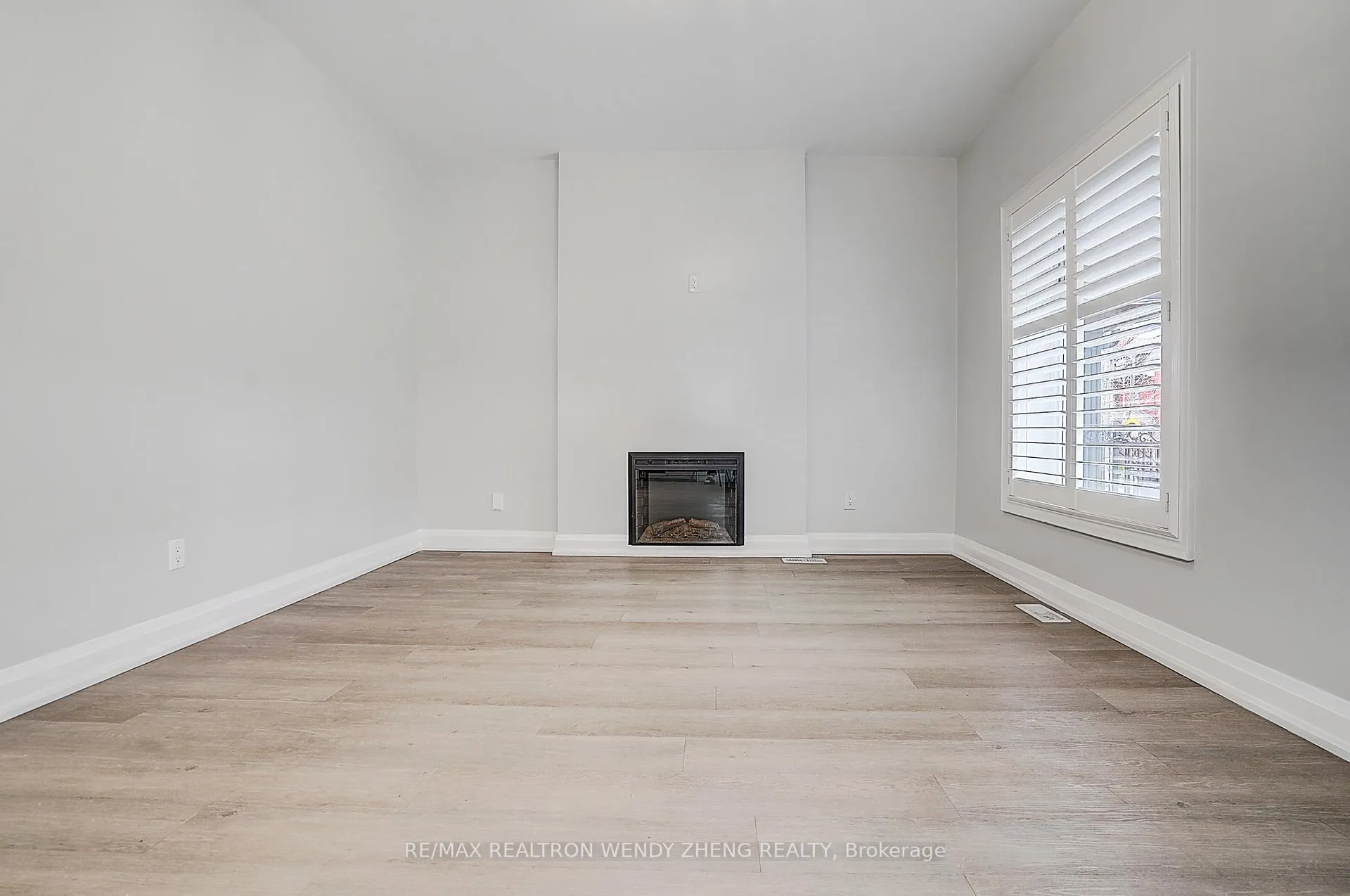 Photo 3 of Unit Unit 1, 175 Grace Street, Toronto, Palmerston-Little Italy — HOMEH