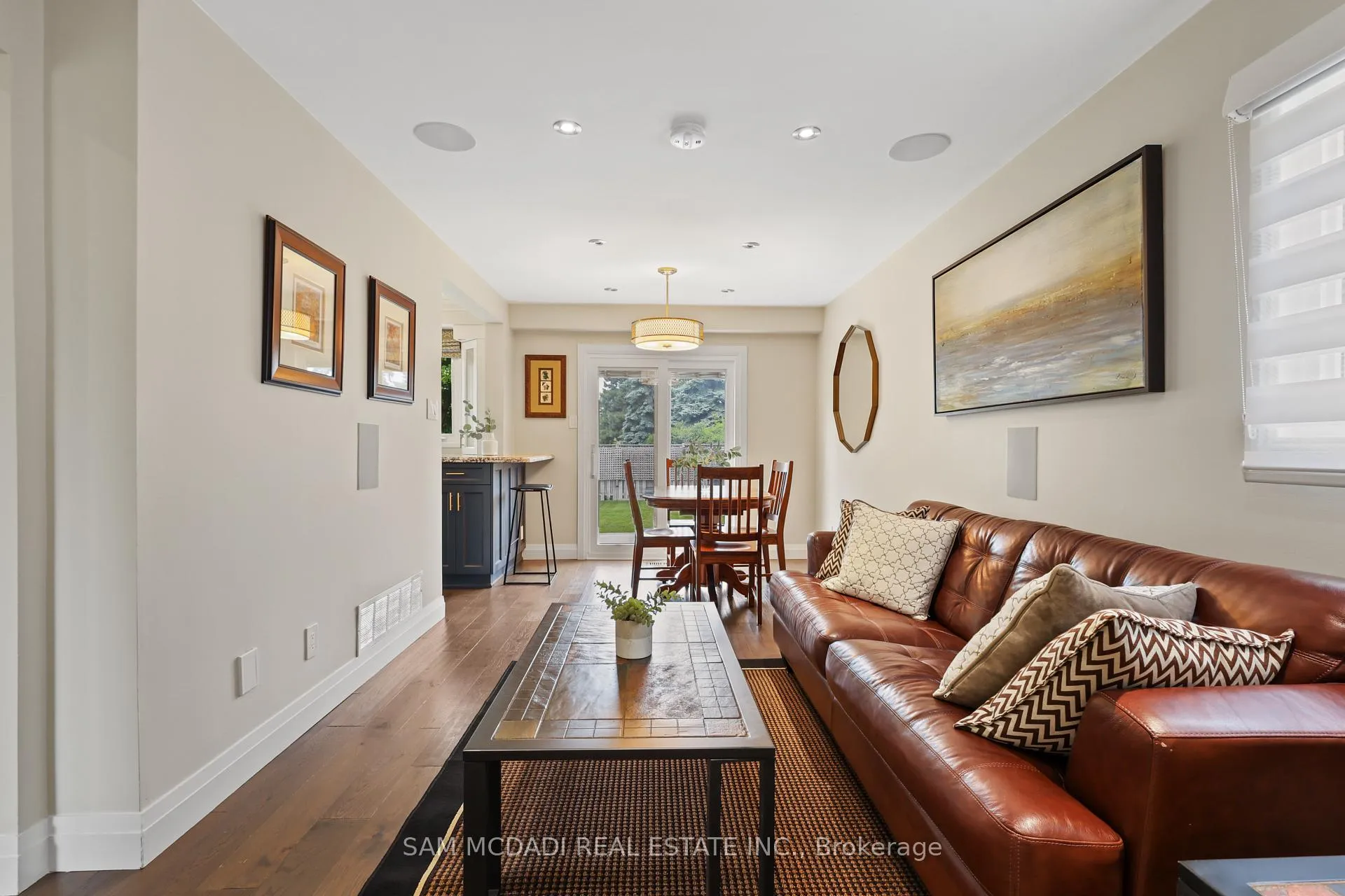 Photo 14 of 1541 Cuthbert Avenue, Mississauga, East Credit — HOMEH