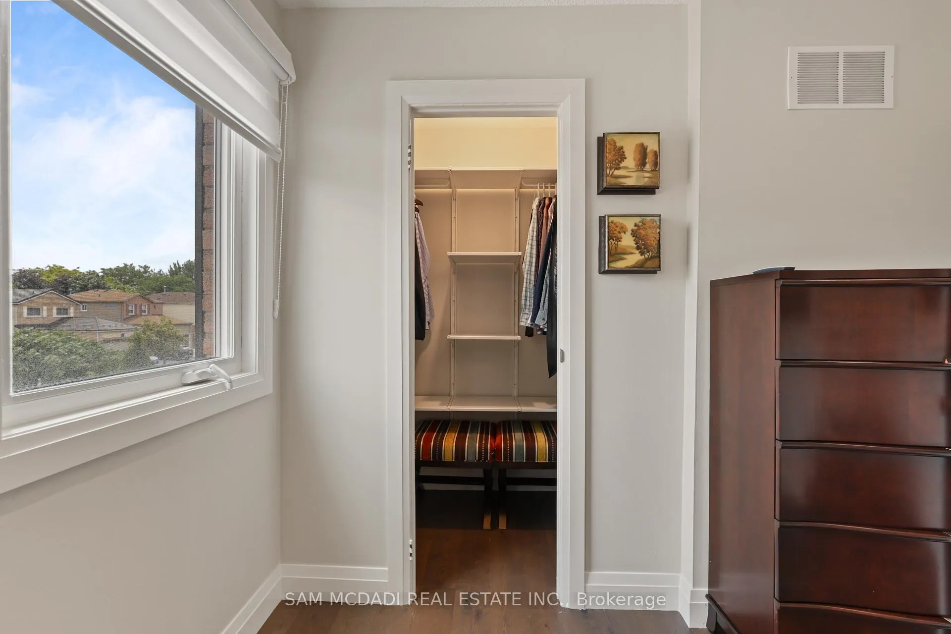Photo 22 of 1541 Cuthbert Avenue, Mississauga, East Credit — HOMEH