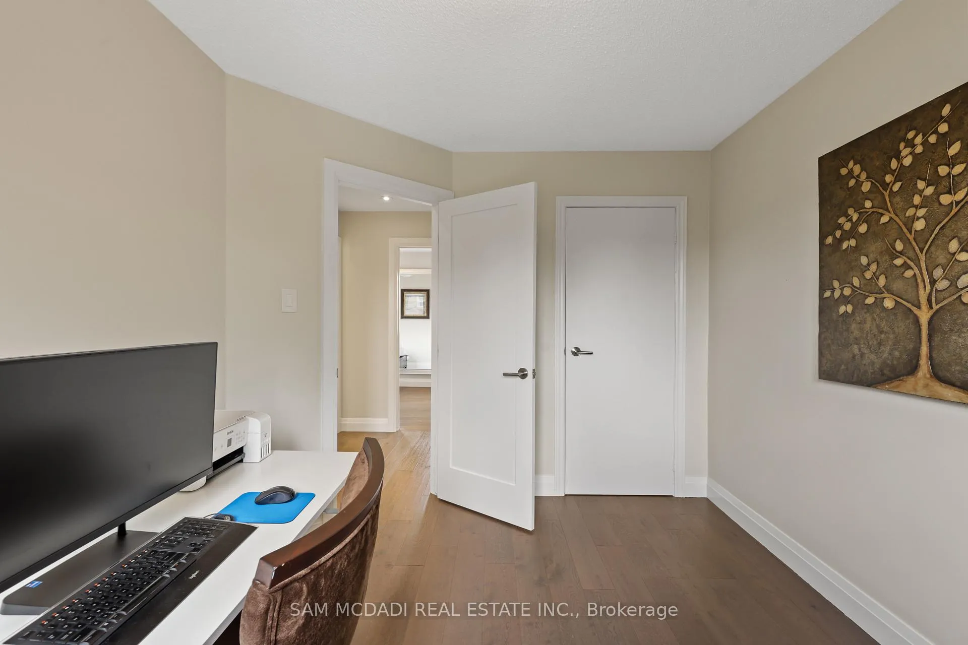 Photo 26 of 1541 Cuthbert Avenue, Mississauga, East Credit — HOMEH
