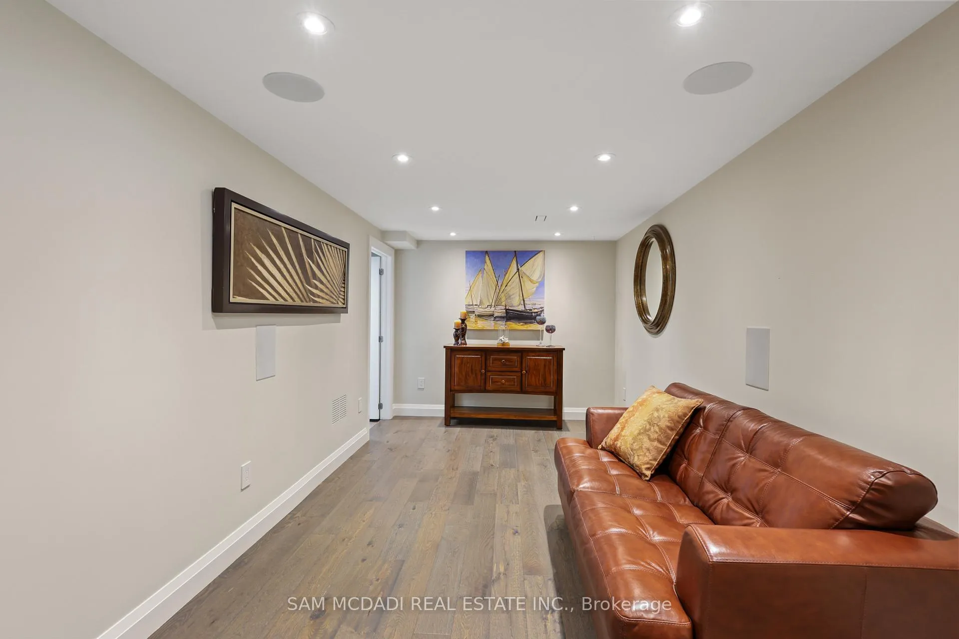 Photo 32 of 1541 Cuthbert Avenue, Mississauga, East Credit — HOMEH