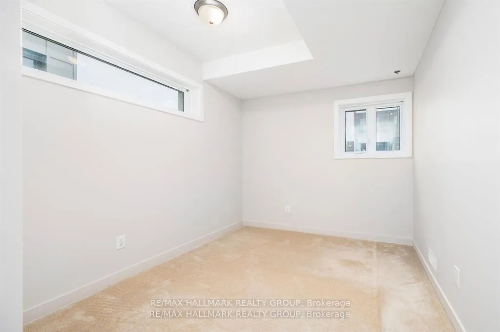 Photo 12 of 545 Ozawa Private, Ottawa, CFB Rockcliffe and Area — HOMEH