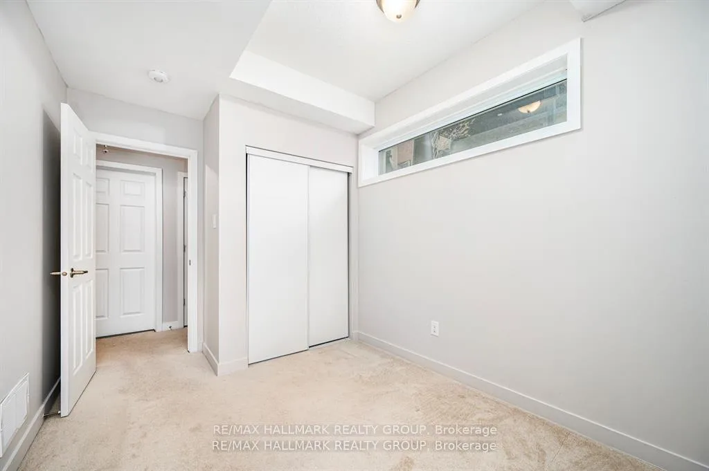 Photo 13 of 545 Ozawa Private, Ottawa, CFB Rockcliffe and Area — HOMEH