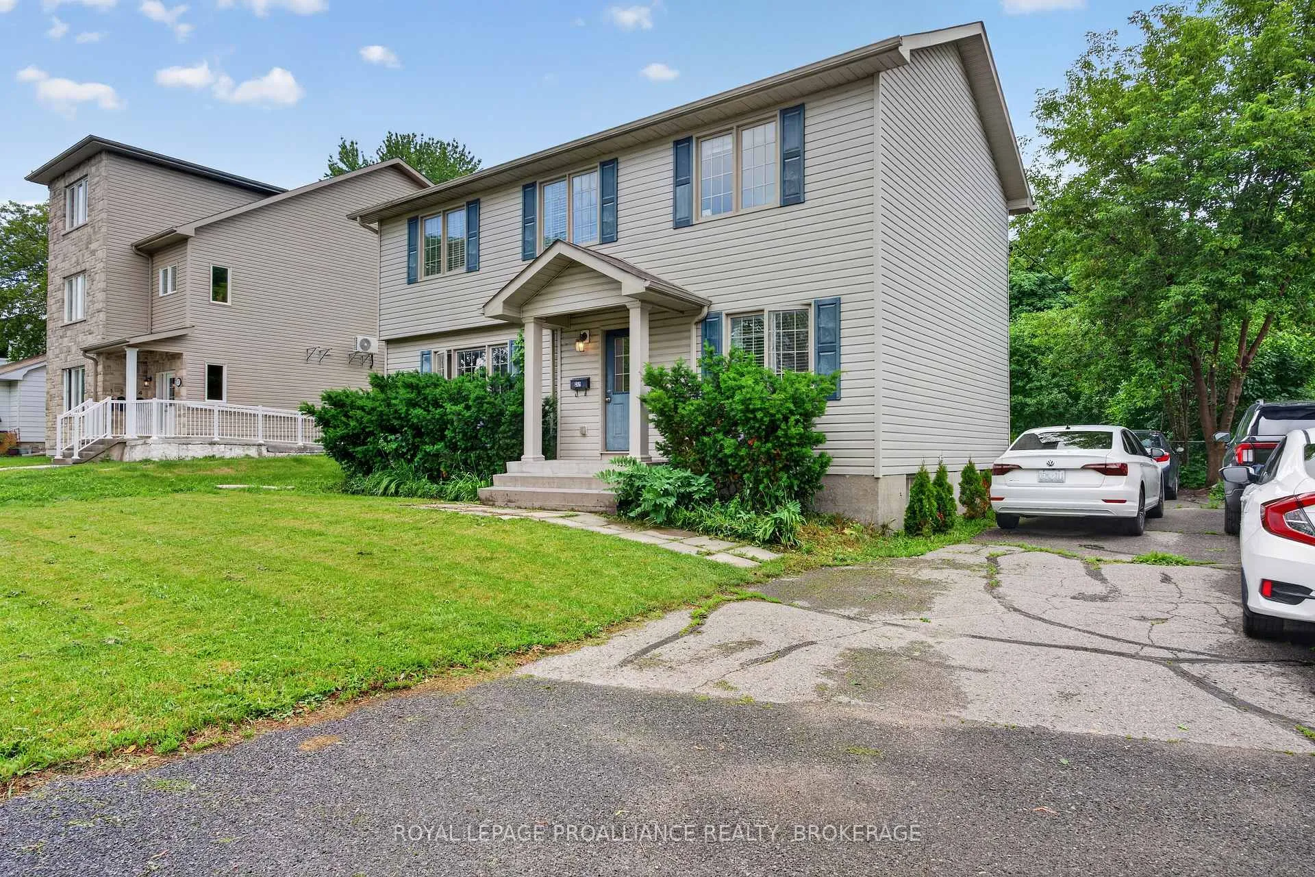 Photo 2 of 251 Yonge Street, Kingston, Central City West — HOMEH