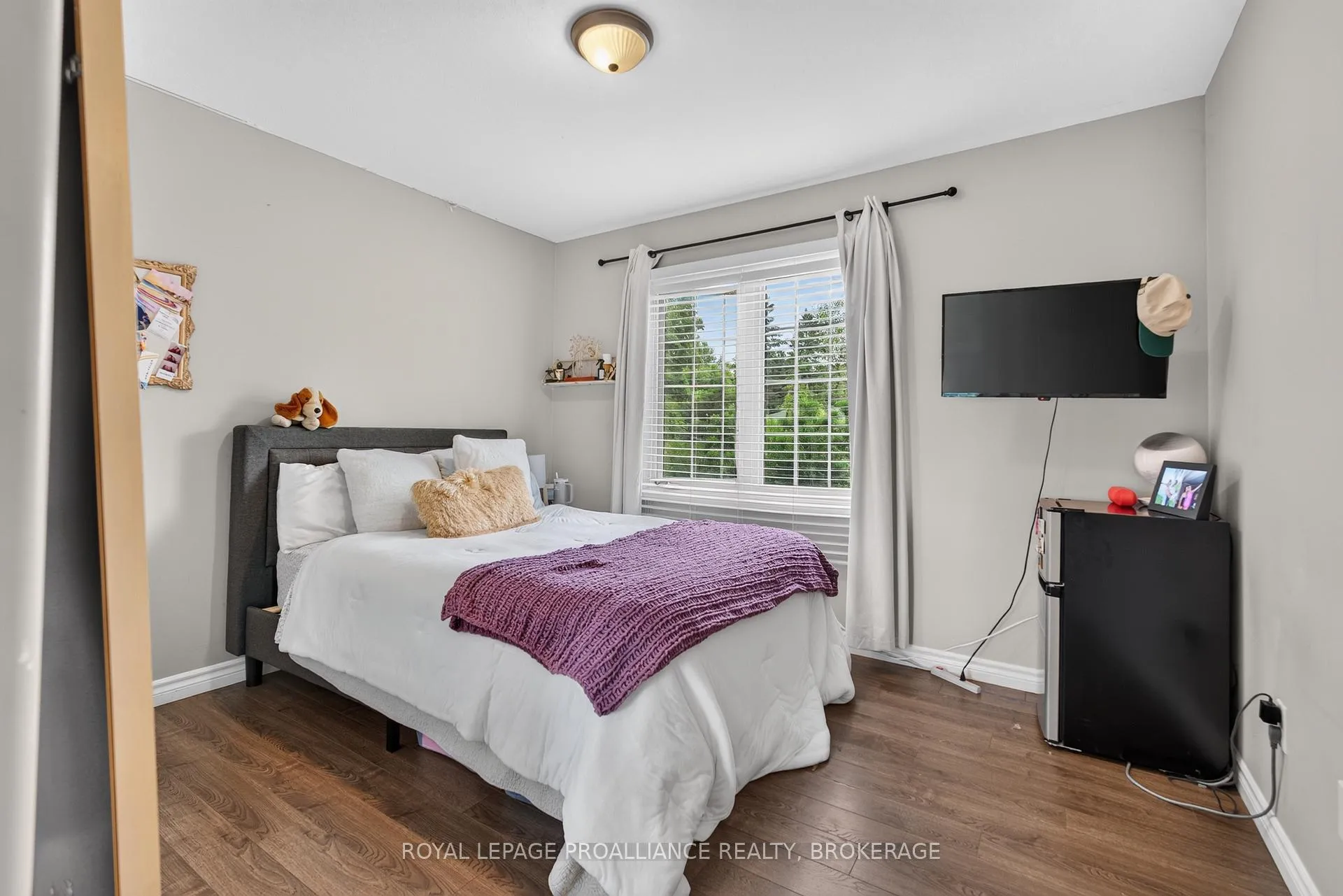 Photo 15 of 251 Yonge Street, Kingston, Central City West — HOMEH