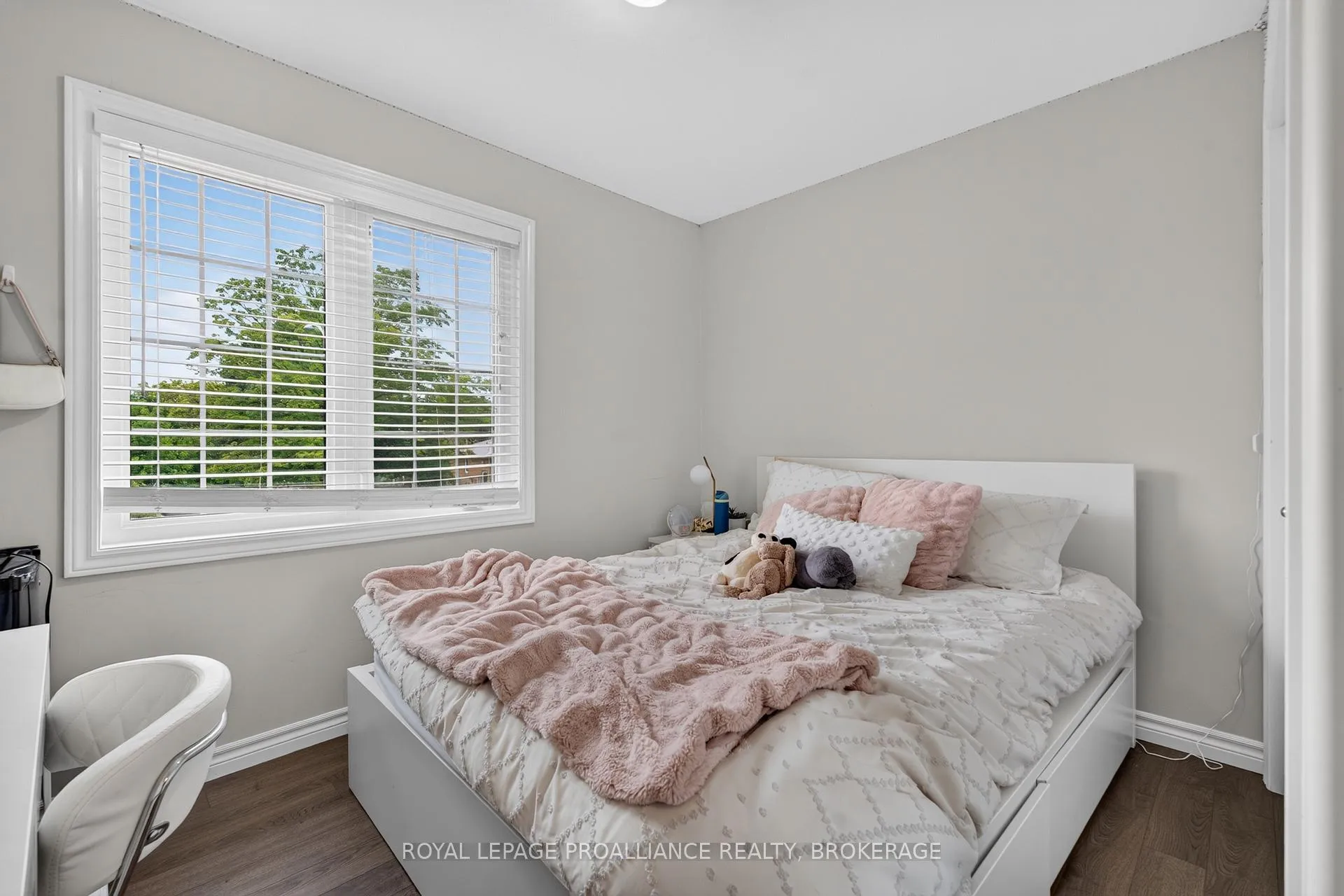 Photo 21 of 251 Yonge Street, Kingston, Central City West — HOMEH