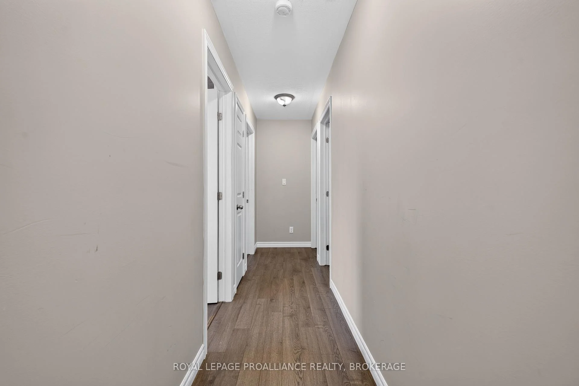 Photo 20 of 251 Yonge Street, Kingston, Central City West — HOMEH