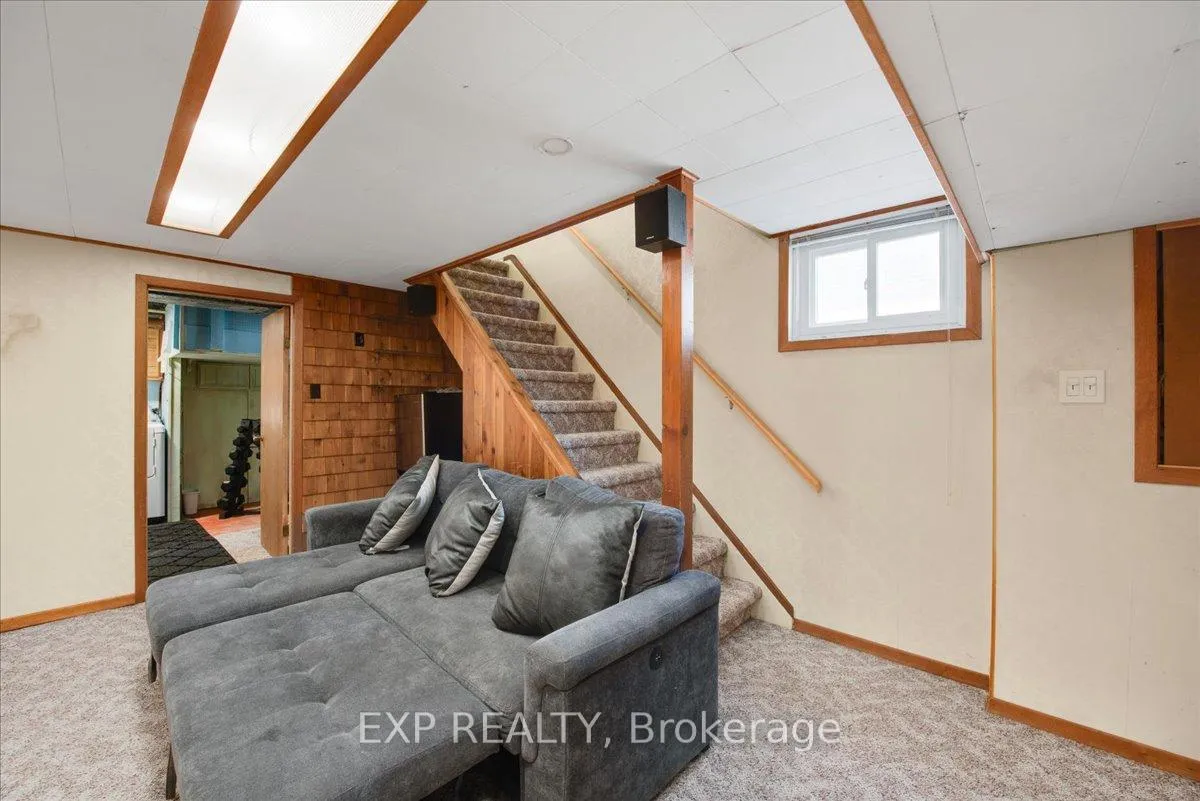 Photo 25 of 376 Surrey Drive, Oshawa, Eastdale — HOMEH