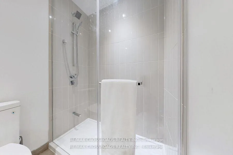 Photo 10 of Unit 5804, 3900 Confederation Parkway, Mississauga, City Centre — HOMEH