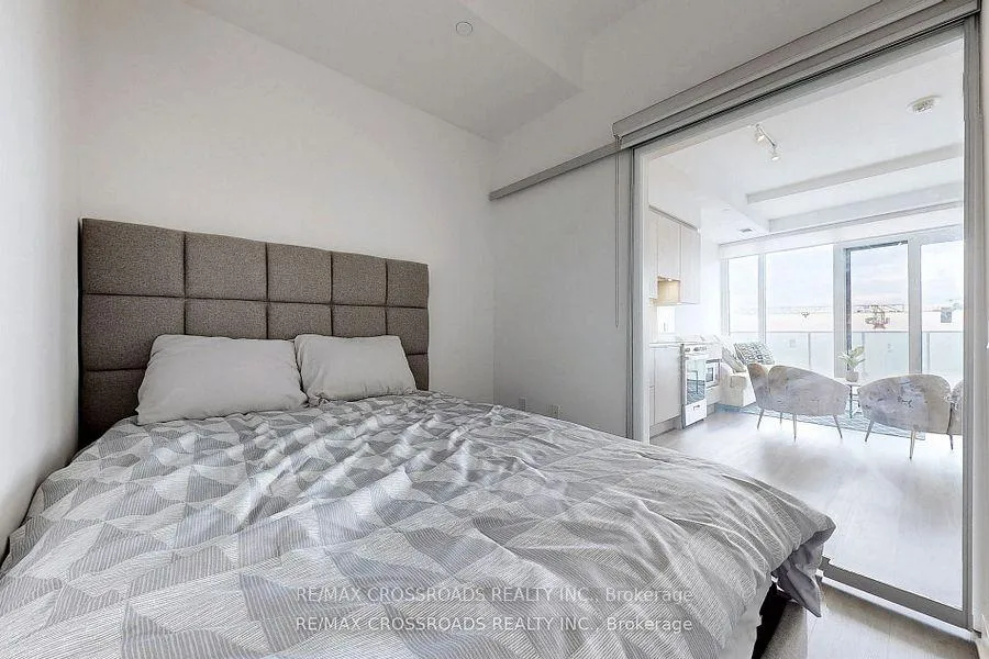 Photo 12 of Unit 5804, 3900 Confederation Parkway, Mississauga, City Centre — HOMEH