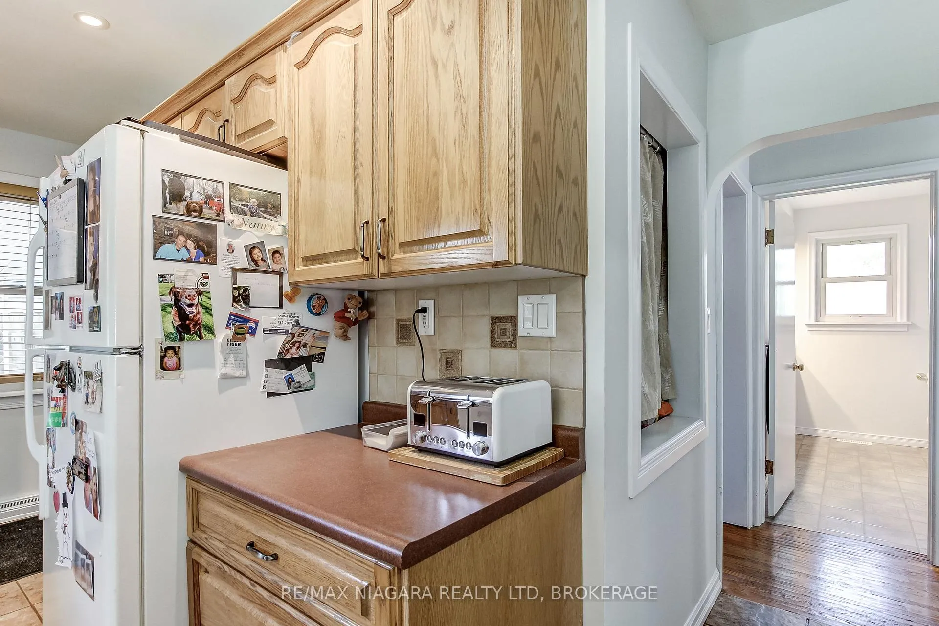 Photo 21 of 6 Cedar Street, Welland, Prince Charles — HOMEH