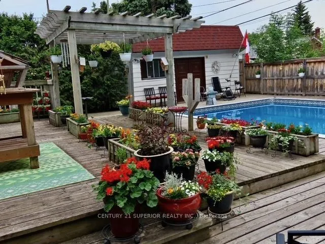 Photo 42 of 327 Brunswick Street S, Thunder Bay, Hyde Park — HOMEH