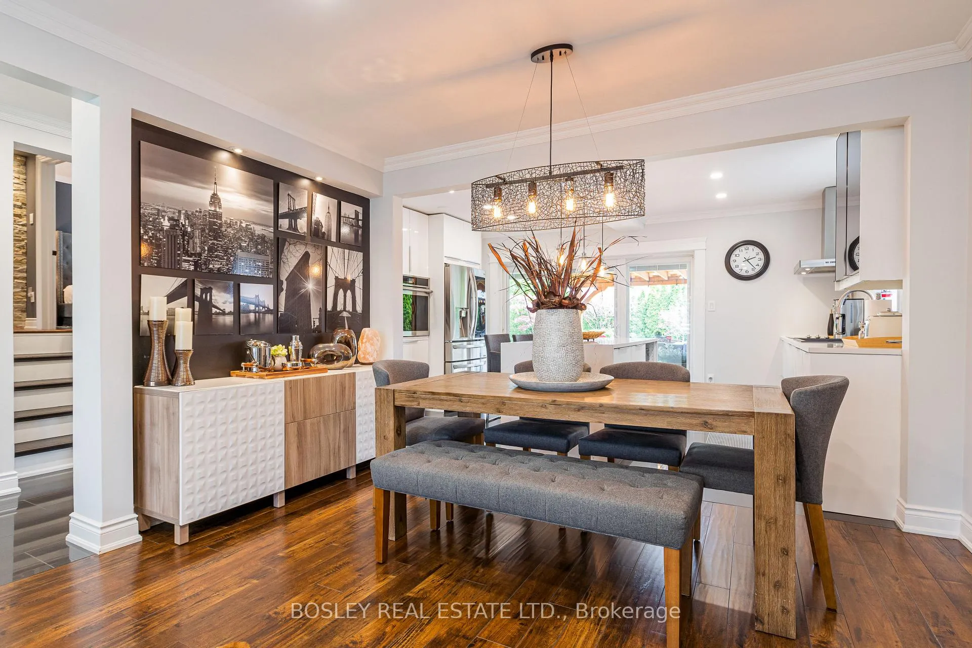 Photo 9 of 15 Wareside Road, Etobicoke, Etobicoke West Mall — HOMEH