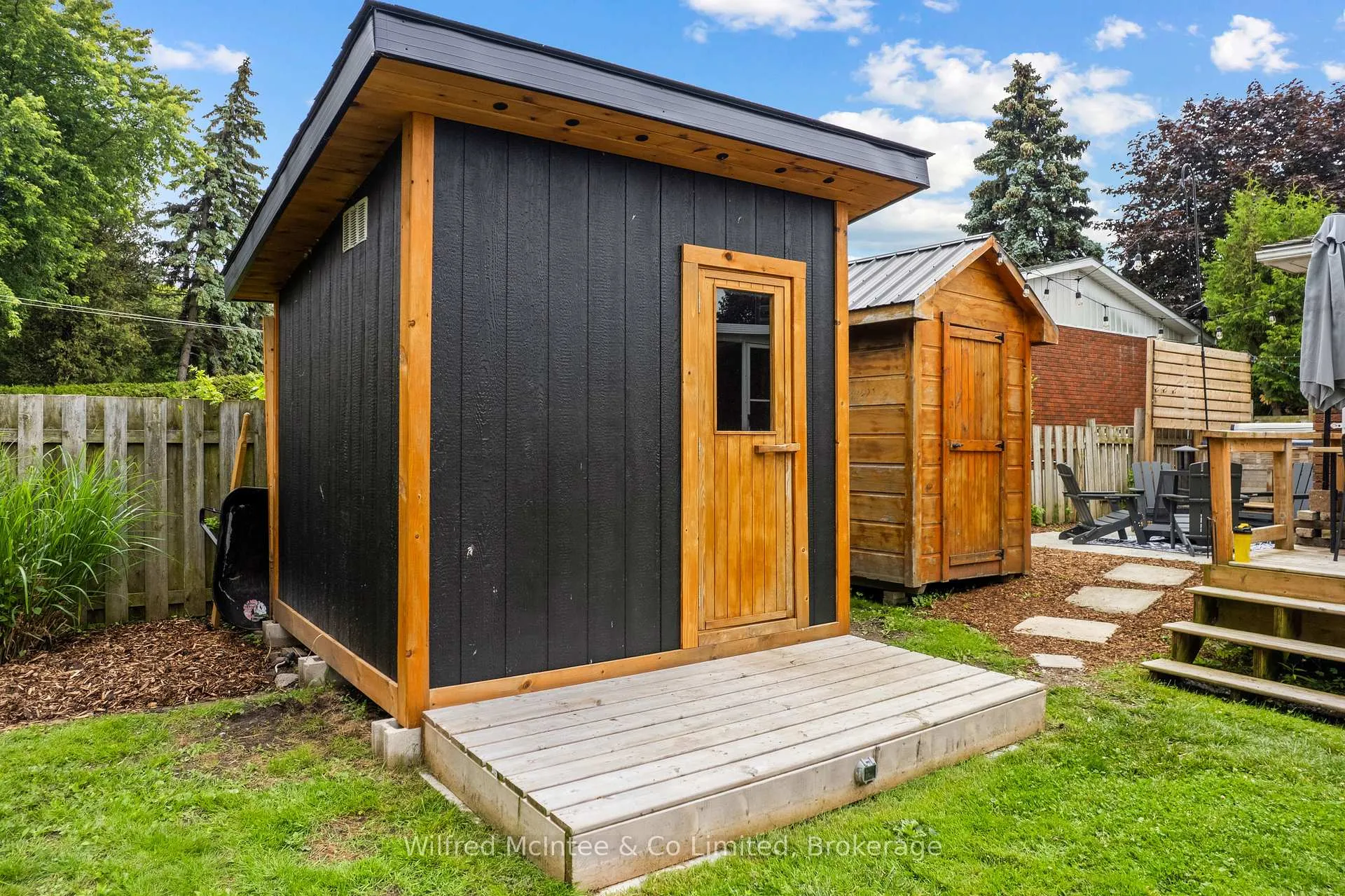 Photo 14 of 39 Inverlyn Crescent N, Kincardine — HOMEH