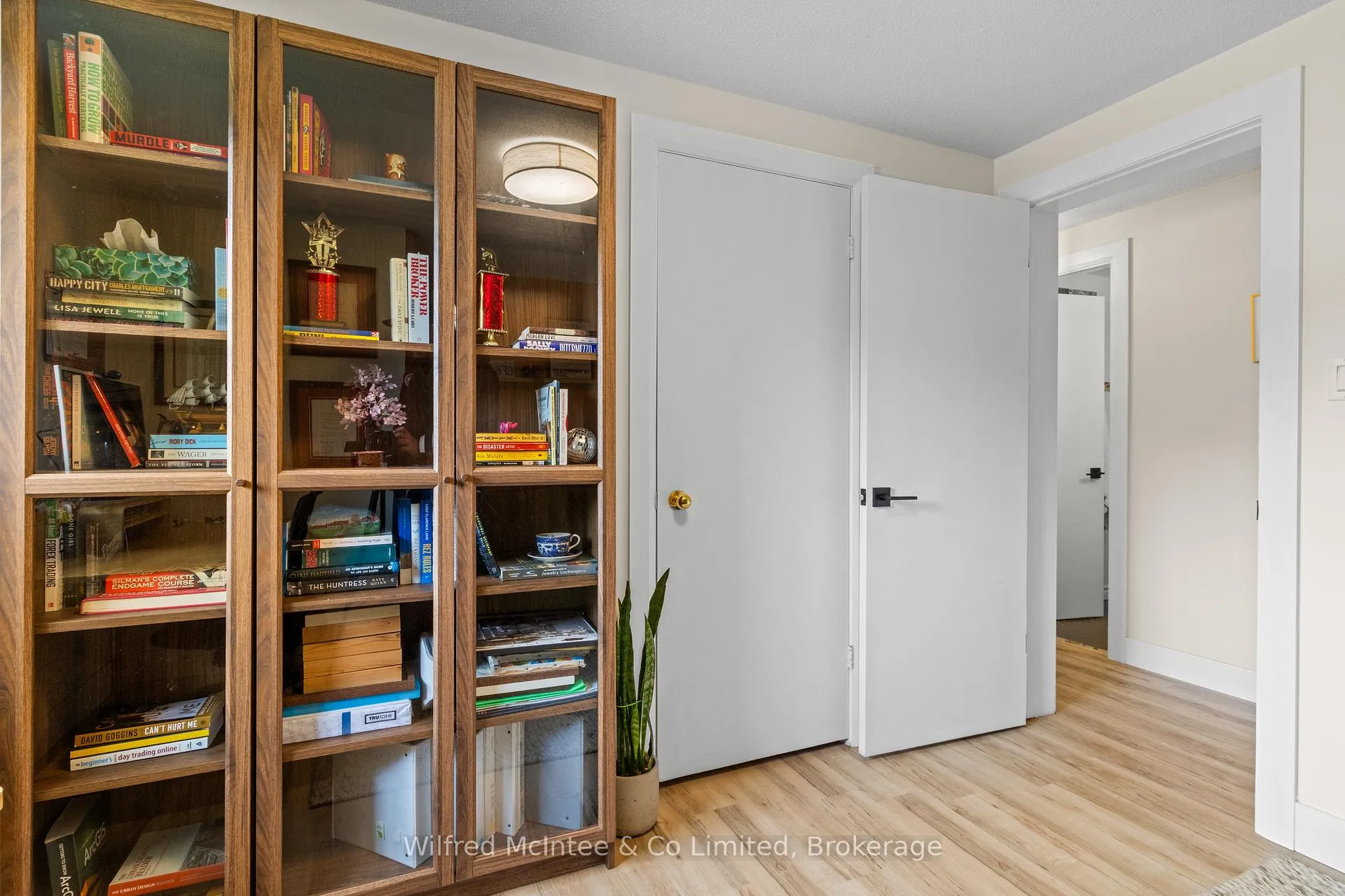 Photo 34 of 39 Inverlyn Crescent N, Kincardine — HOMEH