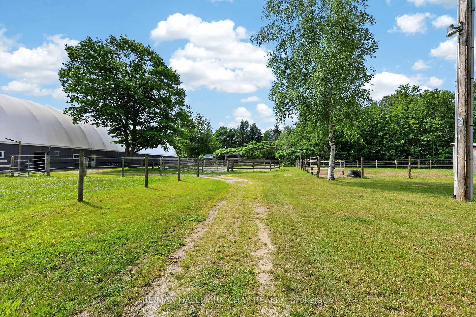 Photo 42 of 1288 15/16 Sunnidale Side Road S, Clearview, Rural Clearview — HOMEH