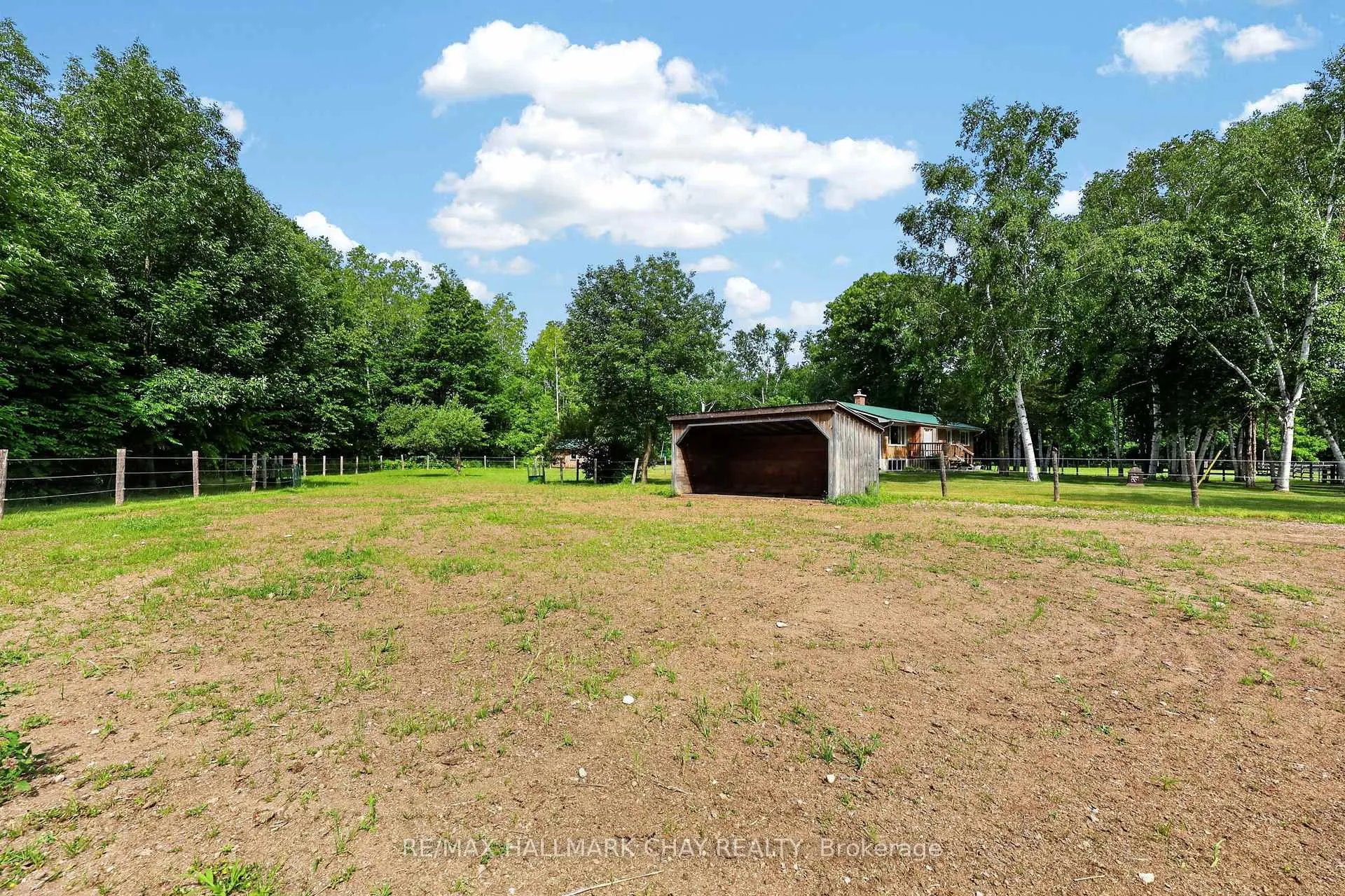 Photo 44 of 1288 15/16 Sunnidale Side Road S, Clearview, Rural Clearview — HOMEH