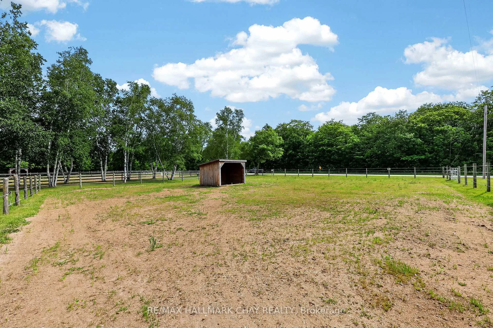 Photo 45 of 1288 15/16 Sunnidale Side Road S, Clearview, Rural Clearview — HOMEH