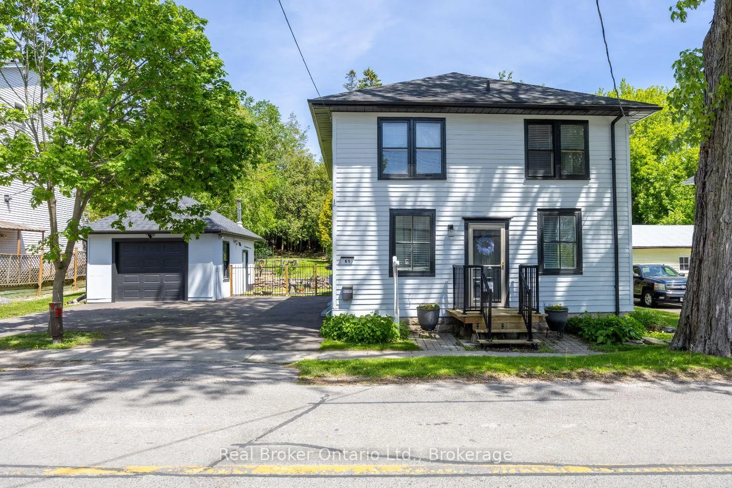 Photo 2 of 61 Mill Street, Clarington, Orono — HOMEH