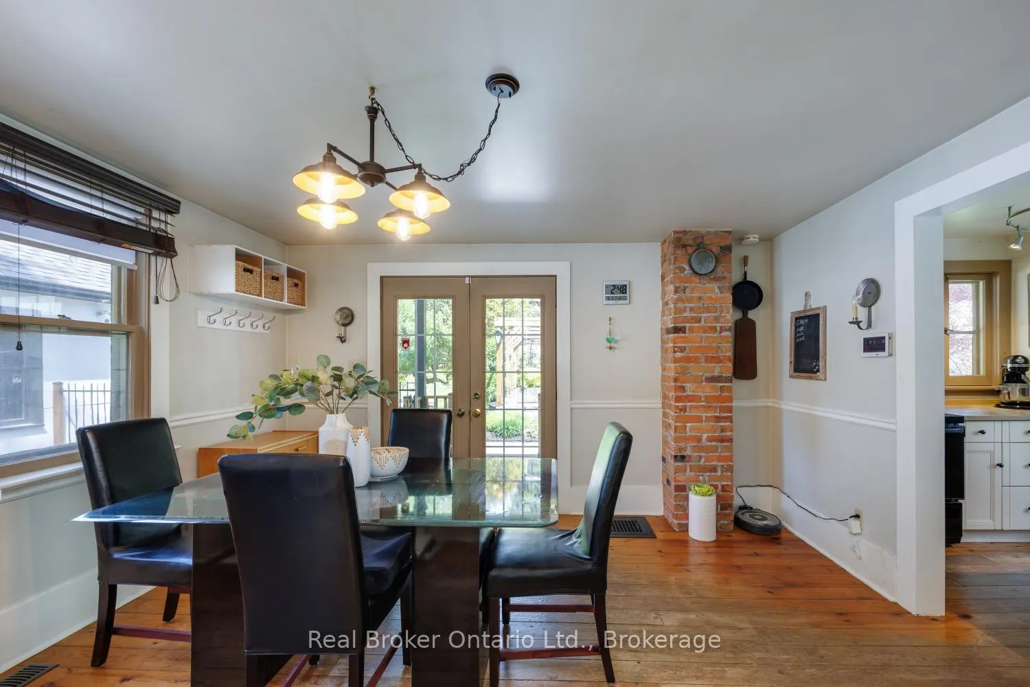 Photo 10 of 61 Mill Street, Clarington, Orono — HOMEH