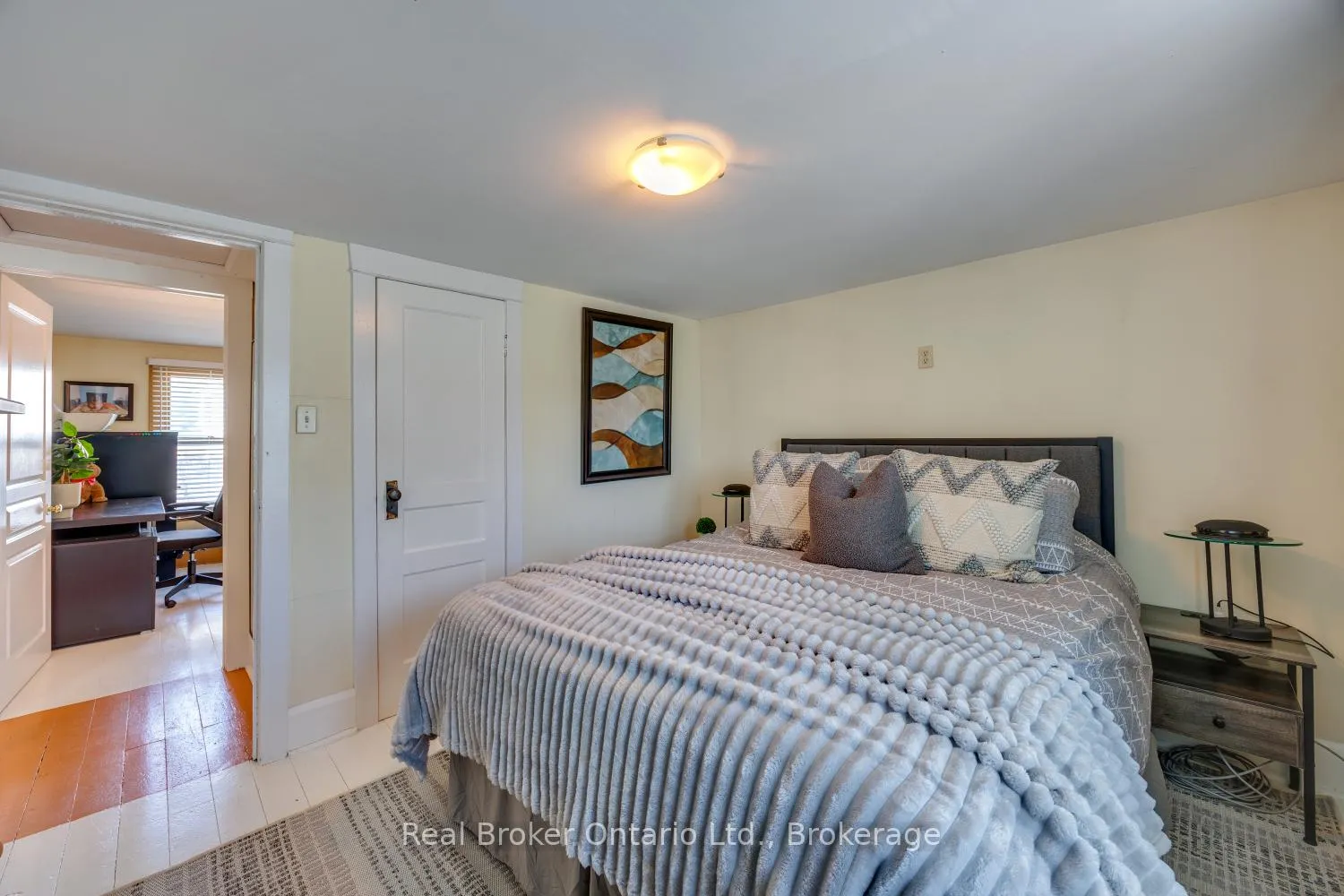 Photo 22 of 61 Mill Street, Clarington, Orono — HOMEH