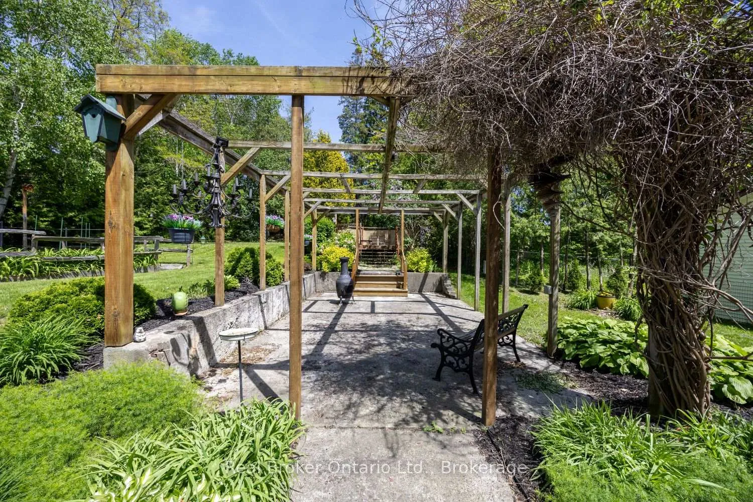 Photo 31 of 61 Mill Street, Clarington, Orono — HOMEH