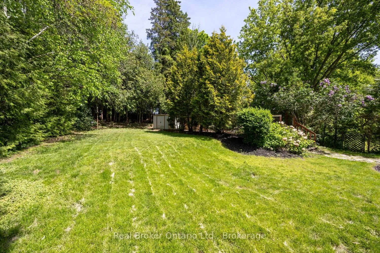 Photo 35 of 61 Mill Street, Clarington, Orono — HOMEH
