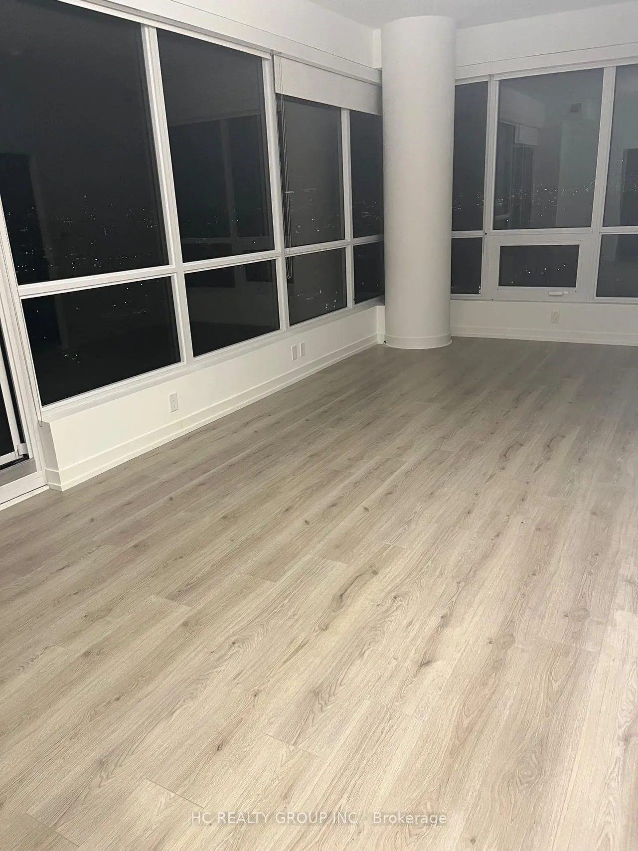 Photo 6 of Unit 1905, 395 Bloor Street E, Toronto, North St. James Town — HOMEH
