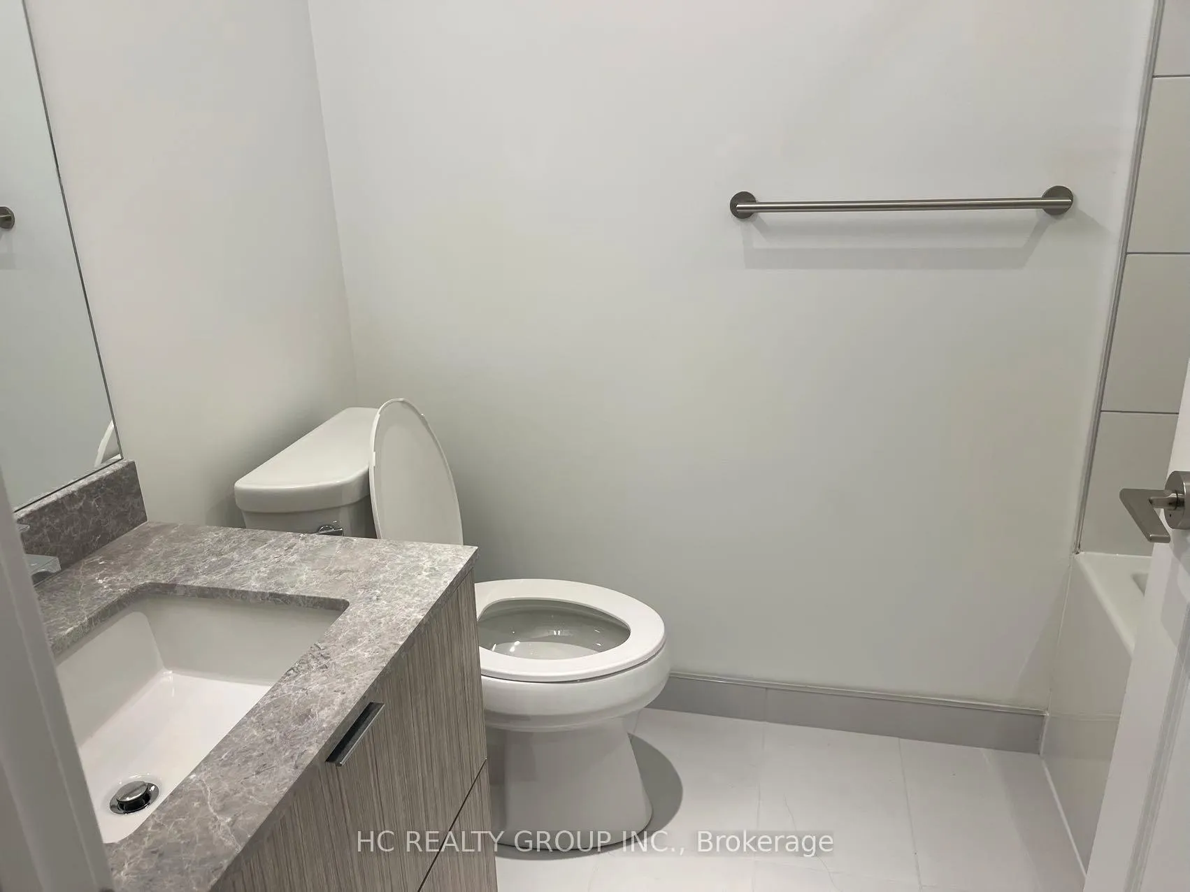 Photo 14 of Unit 1905, 395 Bloor Street E, Toronto, North St. James Town — HOMEH