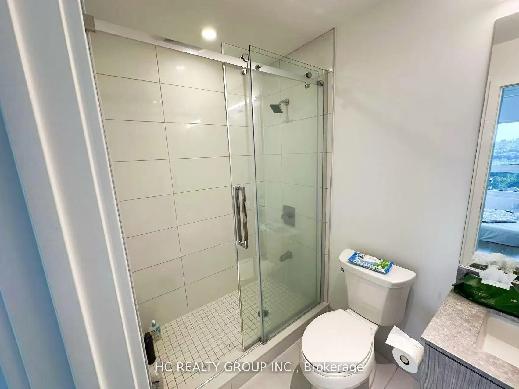 Photo 16 of Unit 1905, 395 Bloor Street E, Toronto, North St. James Town — HOMEH