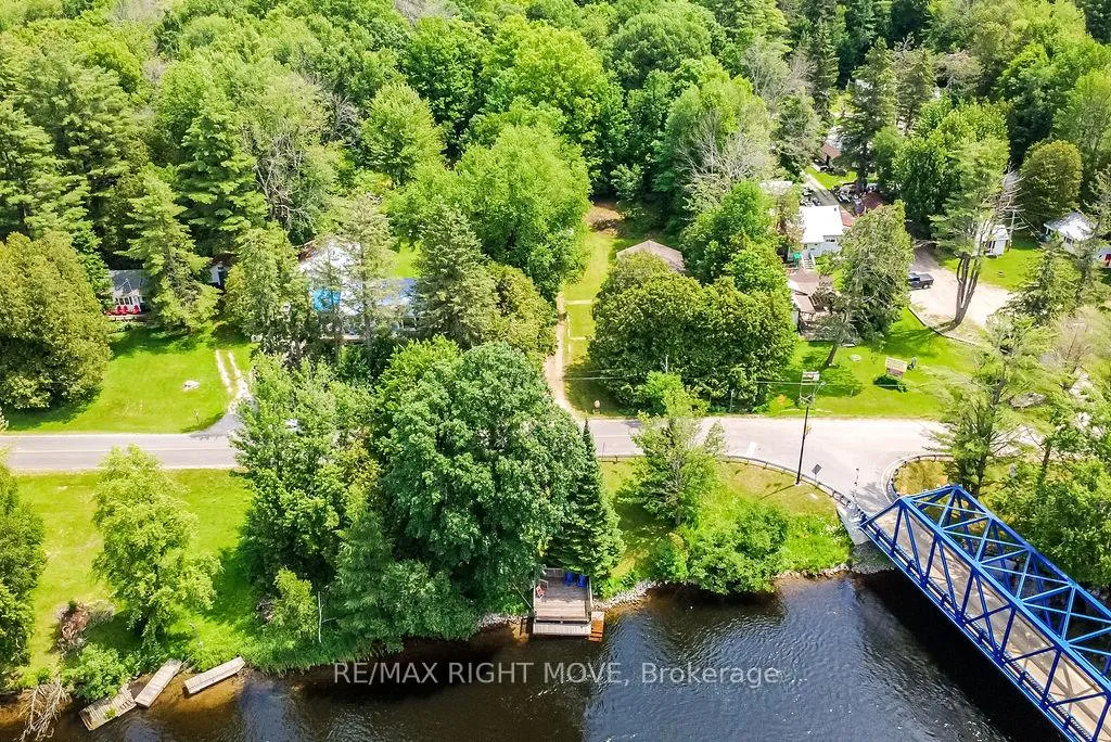 Photo 35 of 1627 Canning Road N, Gravenhurst, Morrison — HOMEH