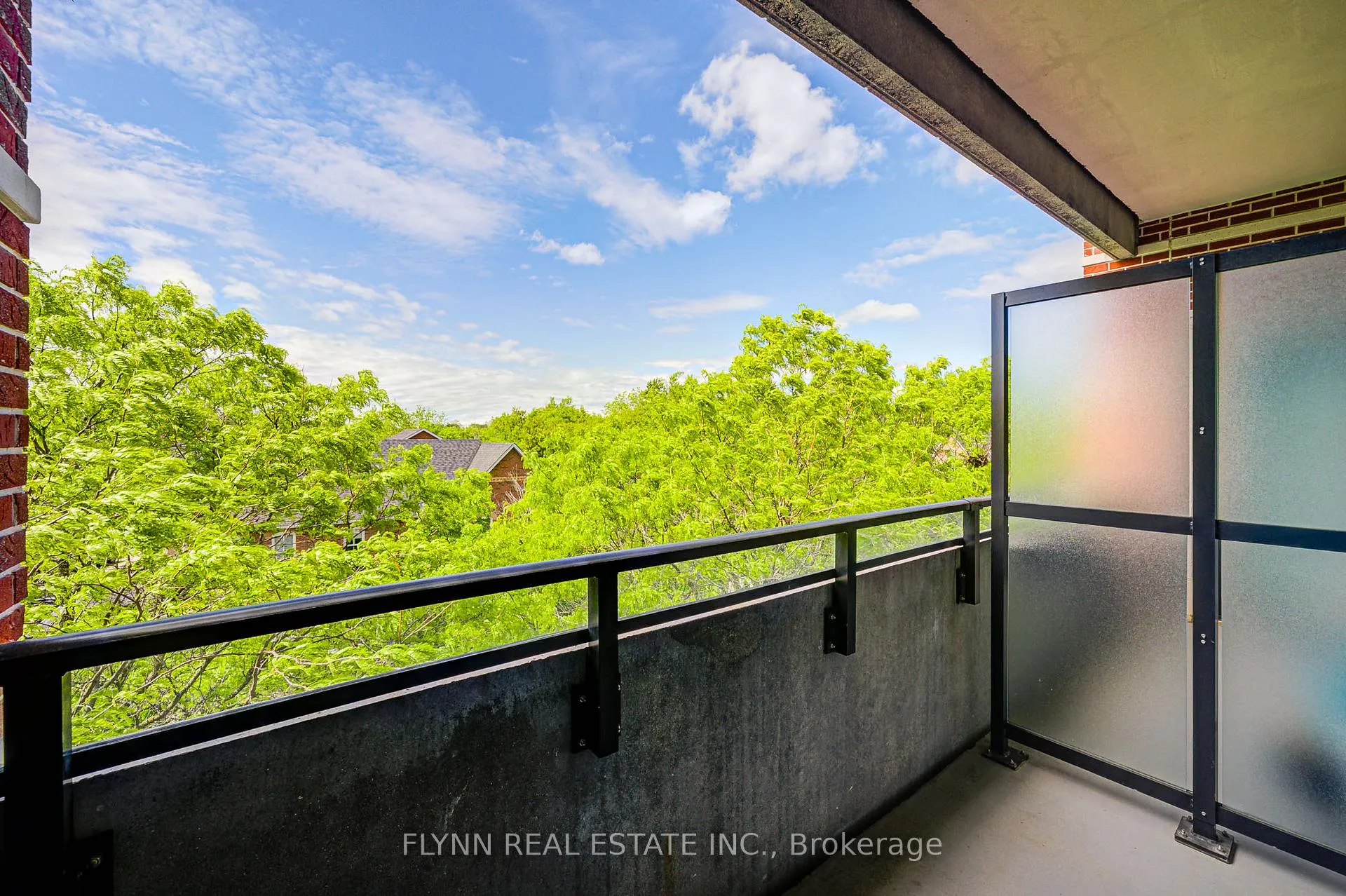 Photo 19 of Unit 324, 20 Fred Varley Drive, Markham, Unionville — HOMEH