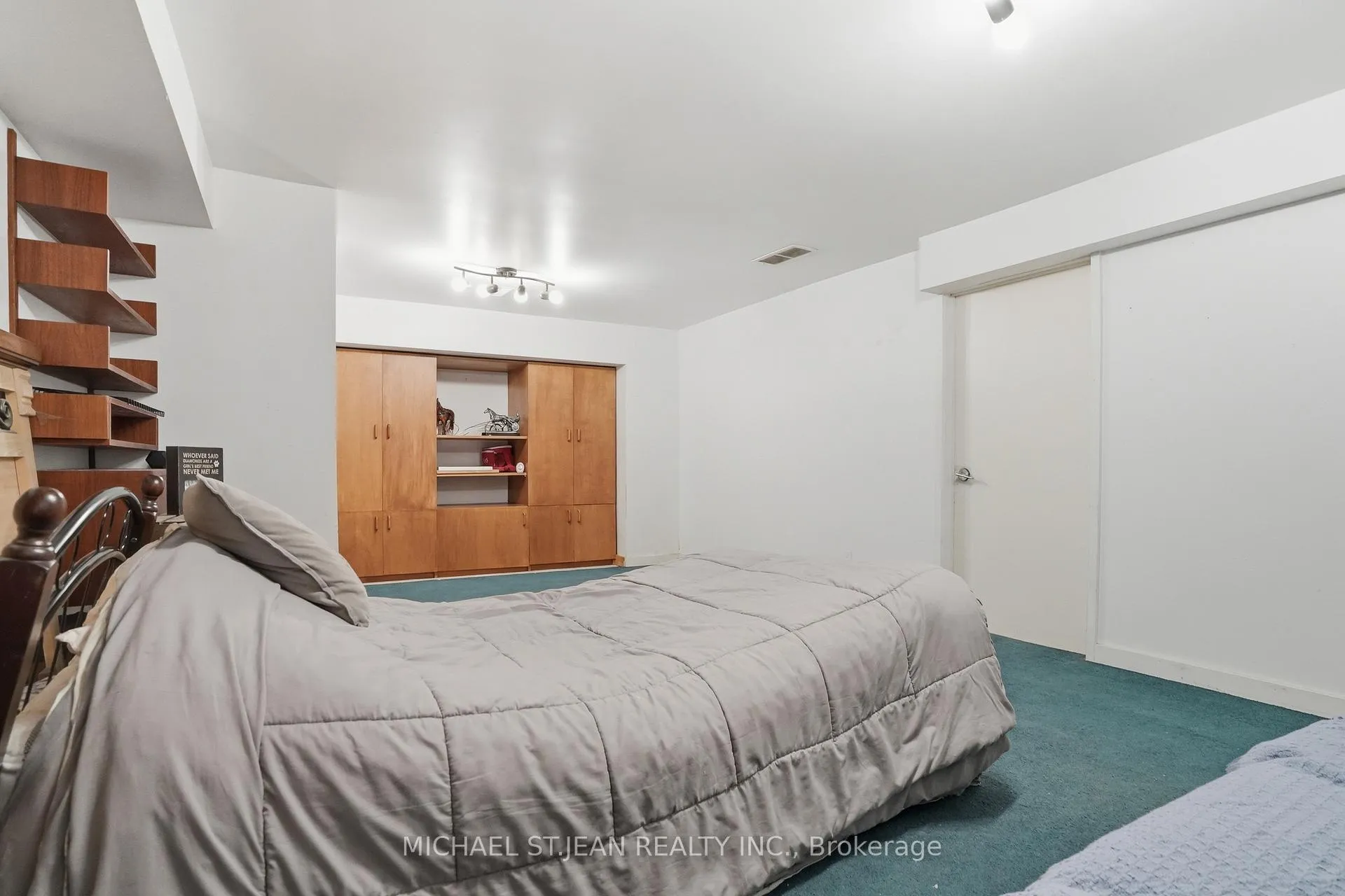 Photo 35 of 1314 Safari Road, Hamilton, Rural Flamborough — HOMEH