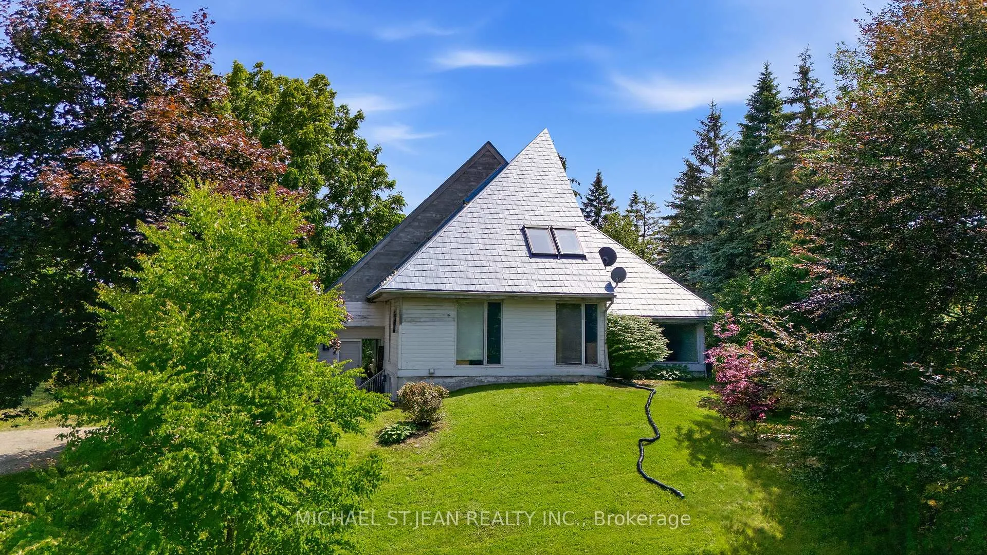Photo 41 of 1314 Safari Road, Hamilton, Rural Flamborough — HOMEH