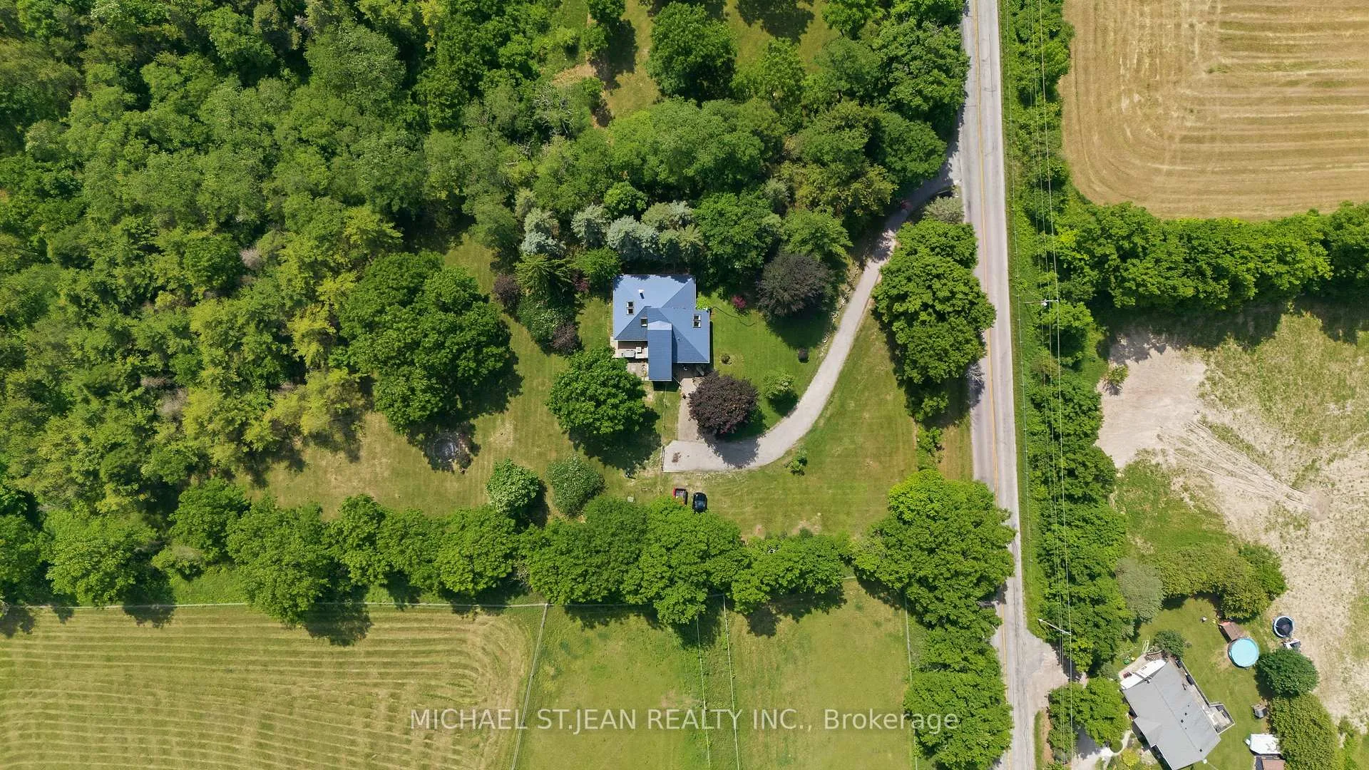 Photo 45 of 1314 Safari Road, Hamilton, Rural Flamborough — HOMEH