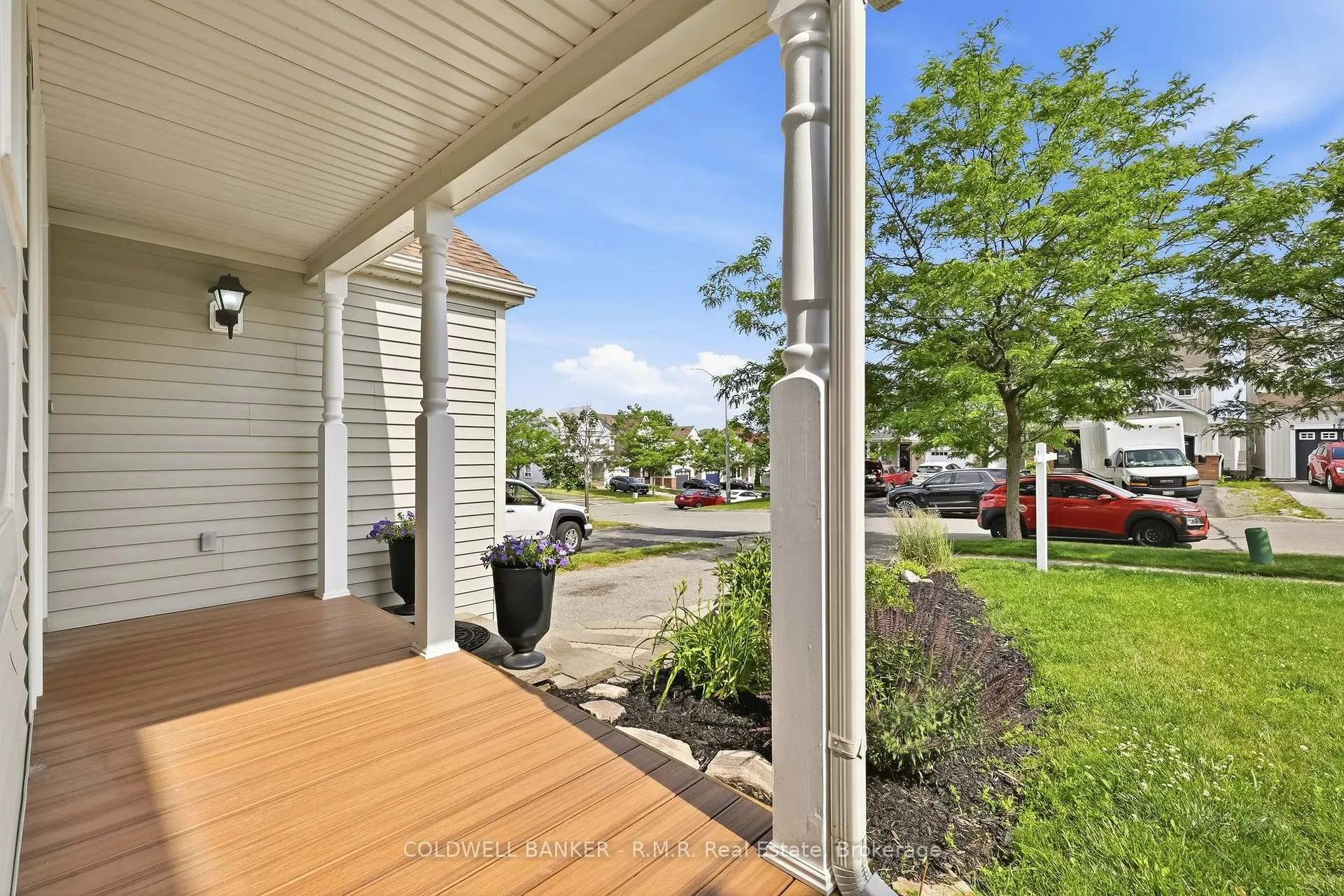 Photo 10 of 1244 Ashgrove Crescent, Oshawa, Pinecrest — HOMEH