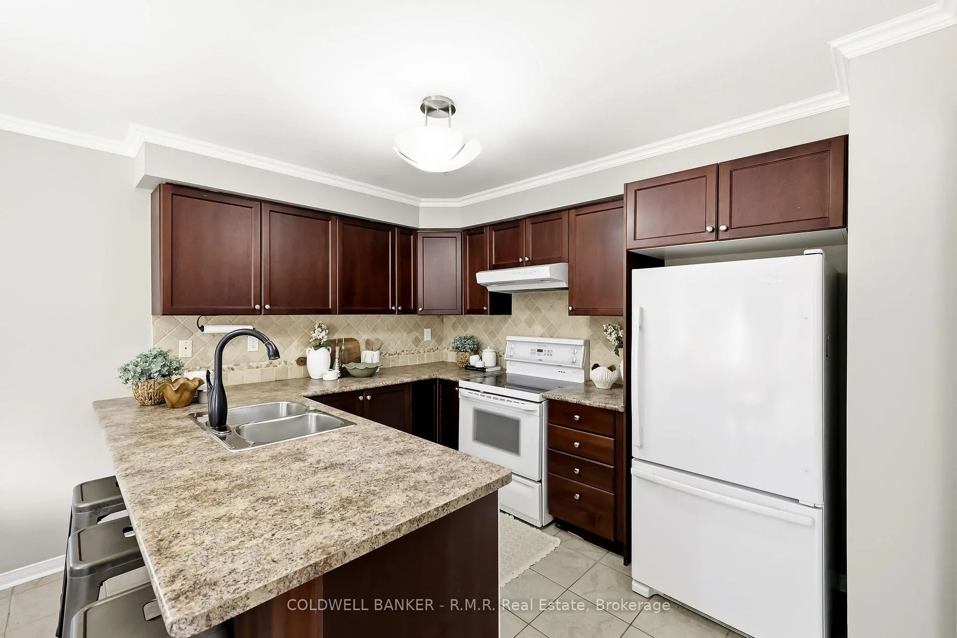 Photo 18 of 1244 Ashgrove Crescent, Oshawa, Pinecrest — HOMEH